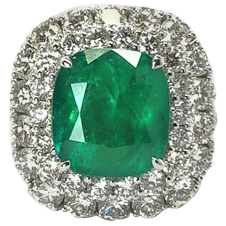 GILIN 18 K White Gold 5.28 Carat Muzo Colombian Emerald Diamond Cocktail Ring For Sale
