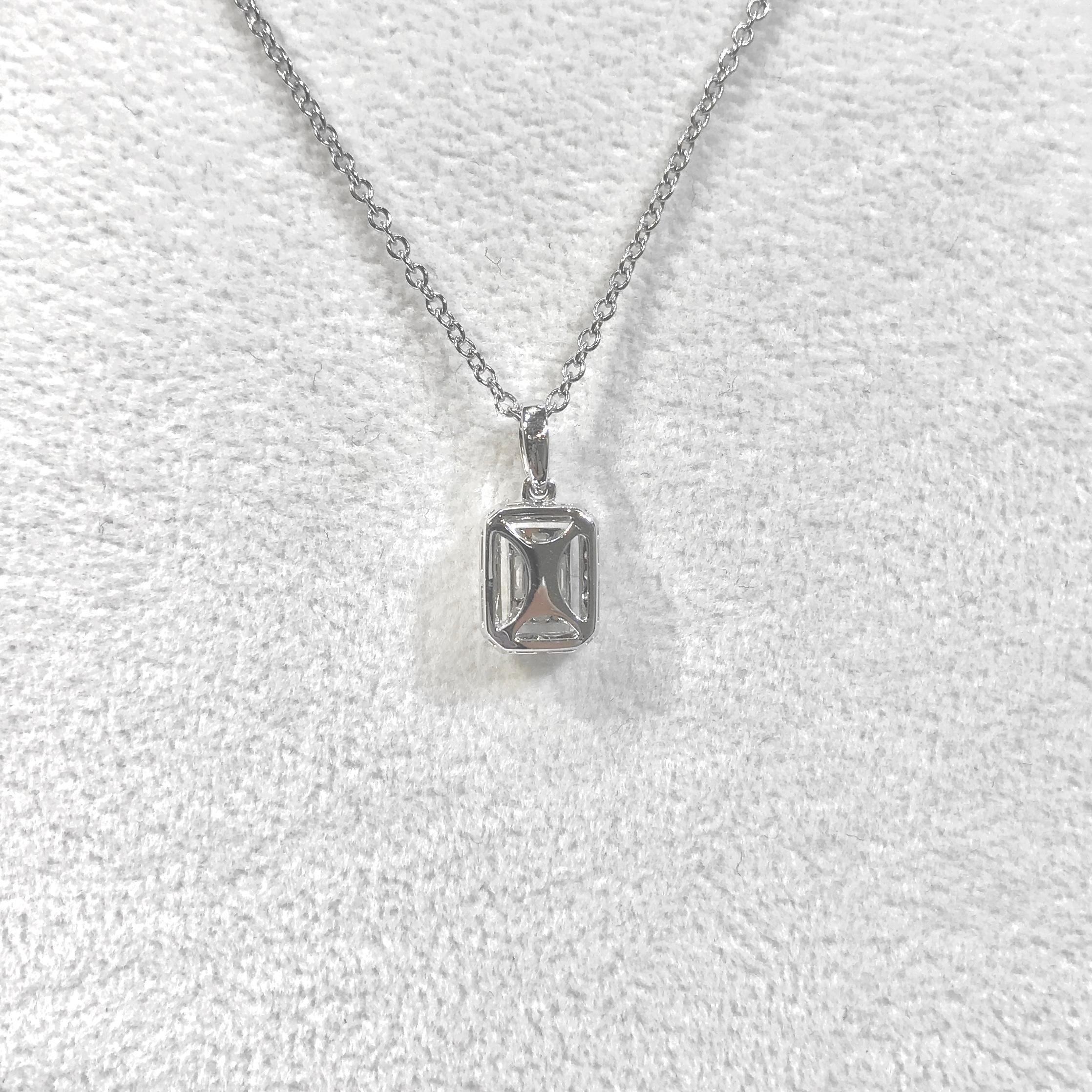 Modern Gilin 18 Karat White Gold 0.67 Carat Baguette Illusion Diamond Pendant For Sale