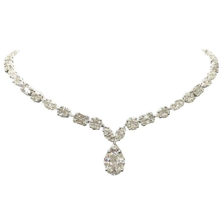 GILIN 18 Karat White Gold 14.14 Carts Classic White Diamond Necklace For Sale