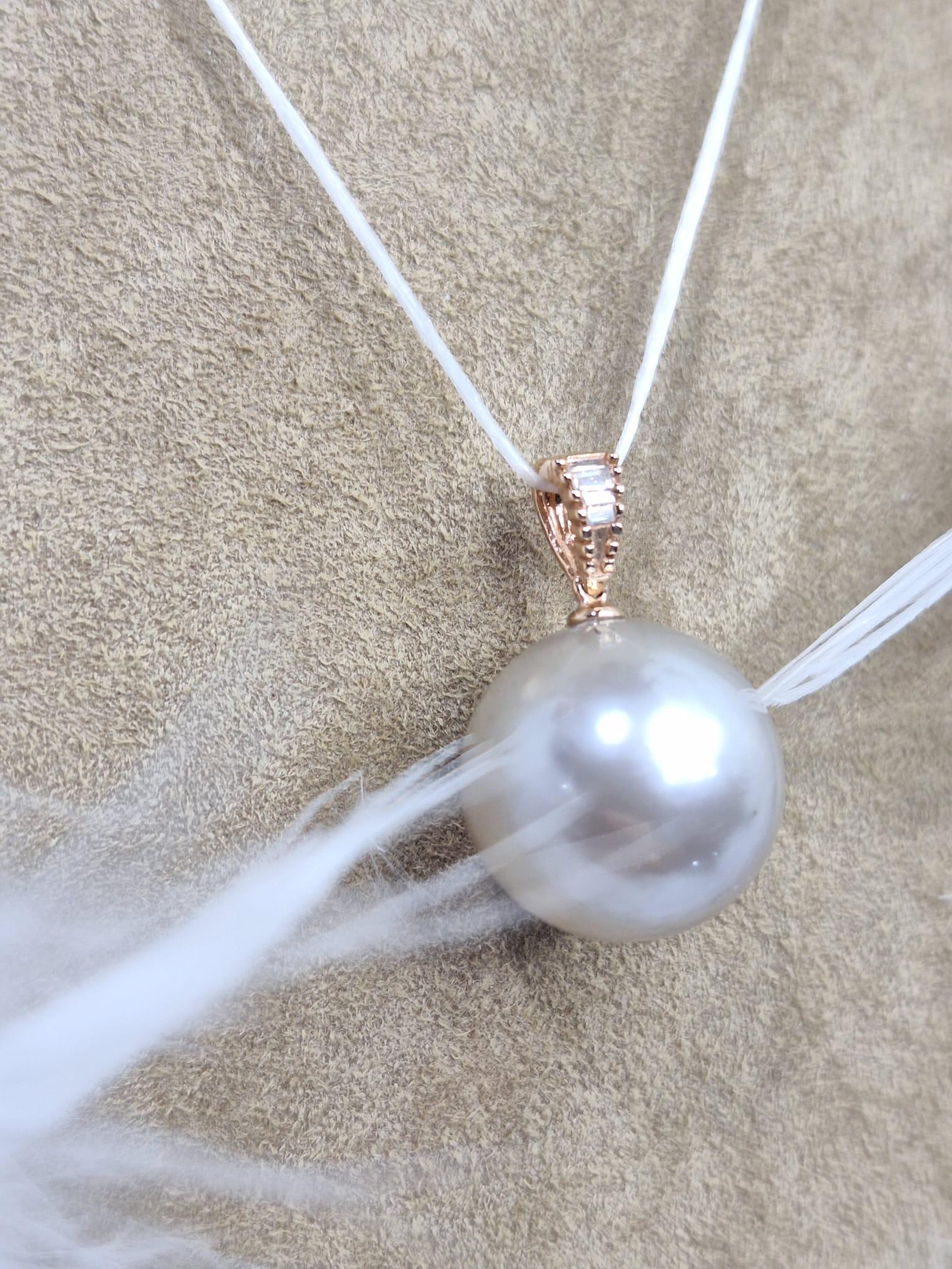 Modern GILIN 18K Rose Gold Diamond Pendant with Pearl For Sale
