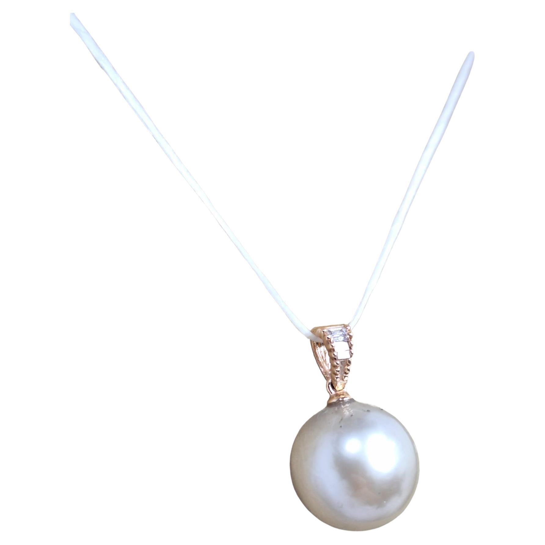 GILIN 18K Rose Gold Diamond Pendant with Pearl For Sale