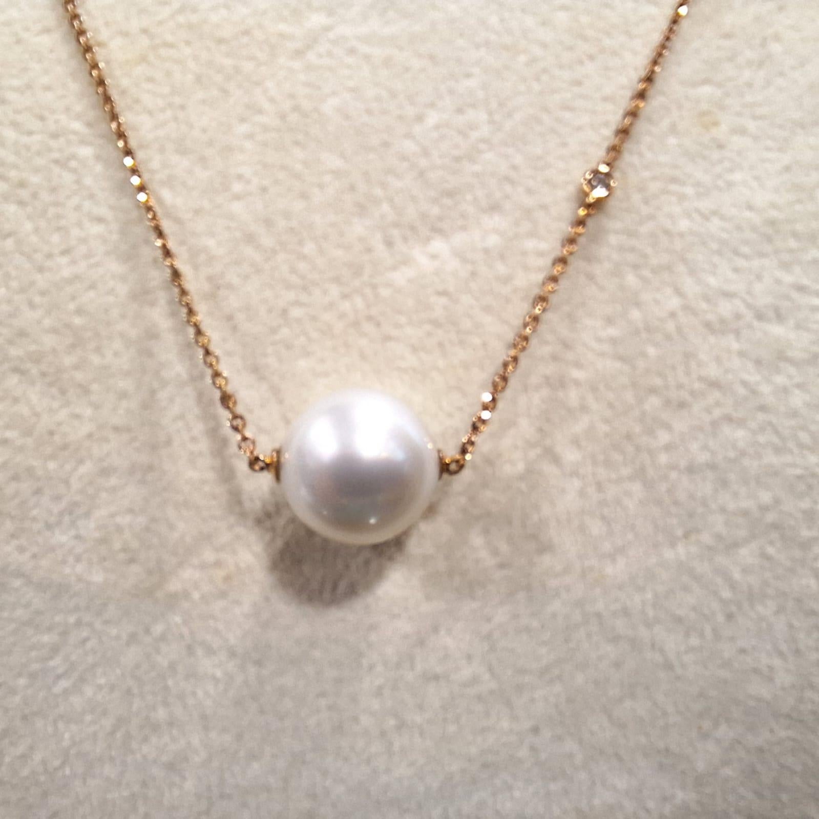 Modern Gilin 18k Rose Gold Necklace with South Sea Pearl For Sale