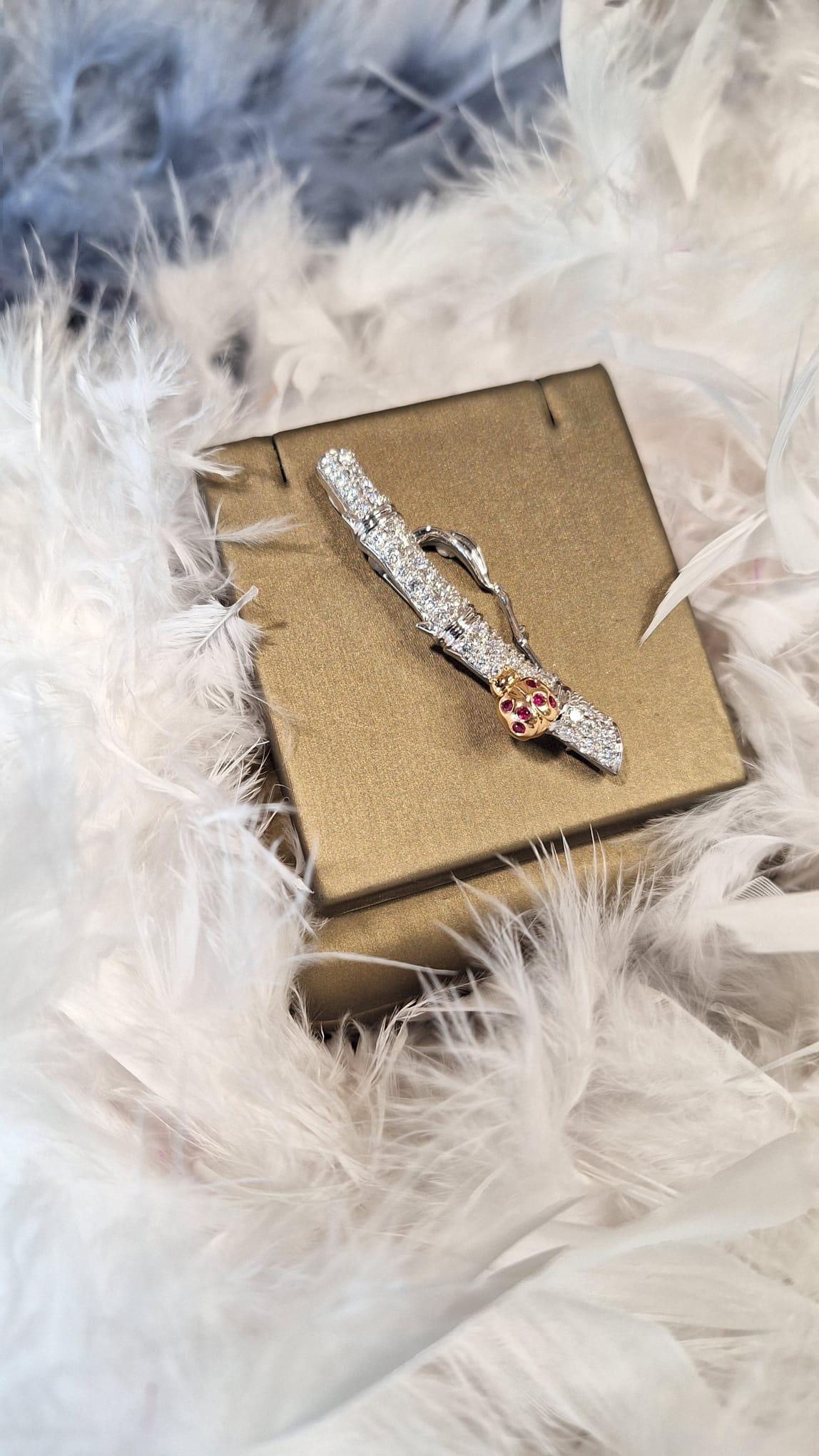 GILIN 18K White Gold Diamond Brooch with Ruby For Sale 2