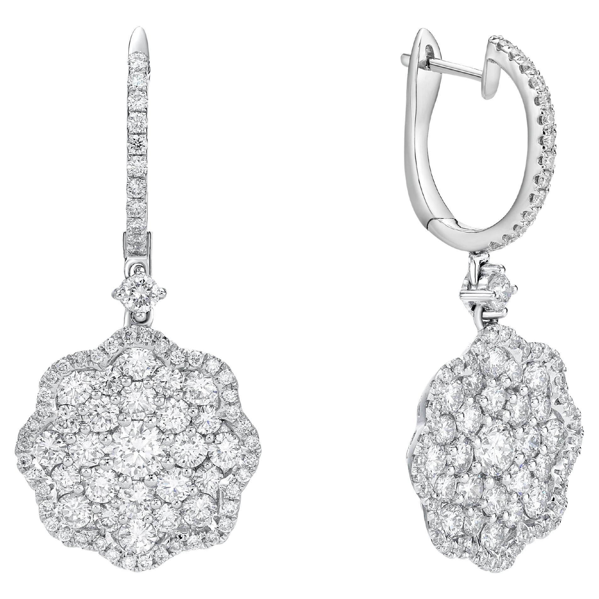 GILIN 18K White Gold Diamond Earring For Sale