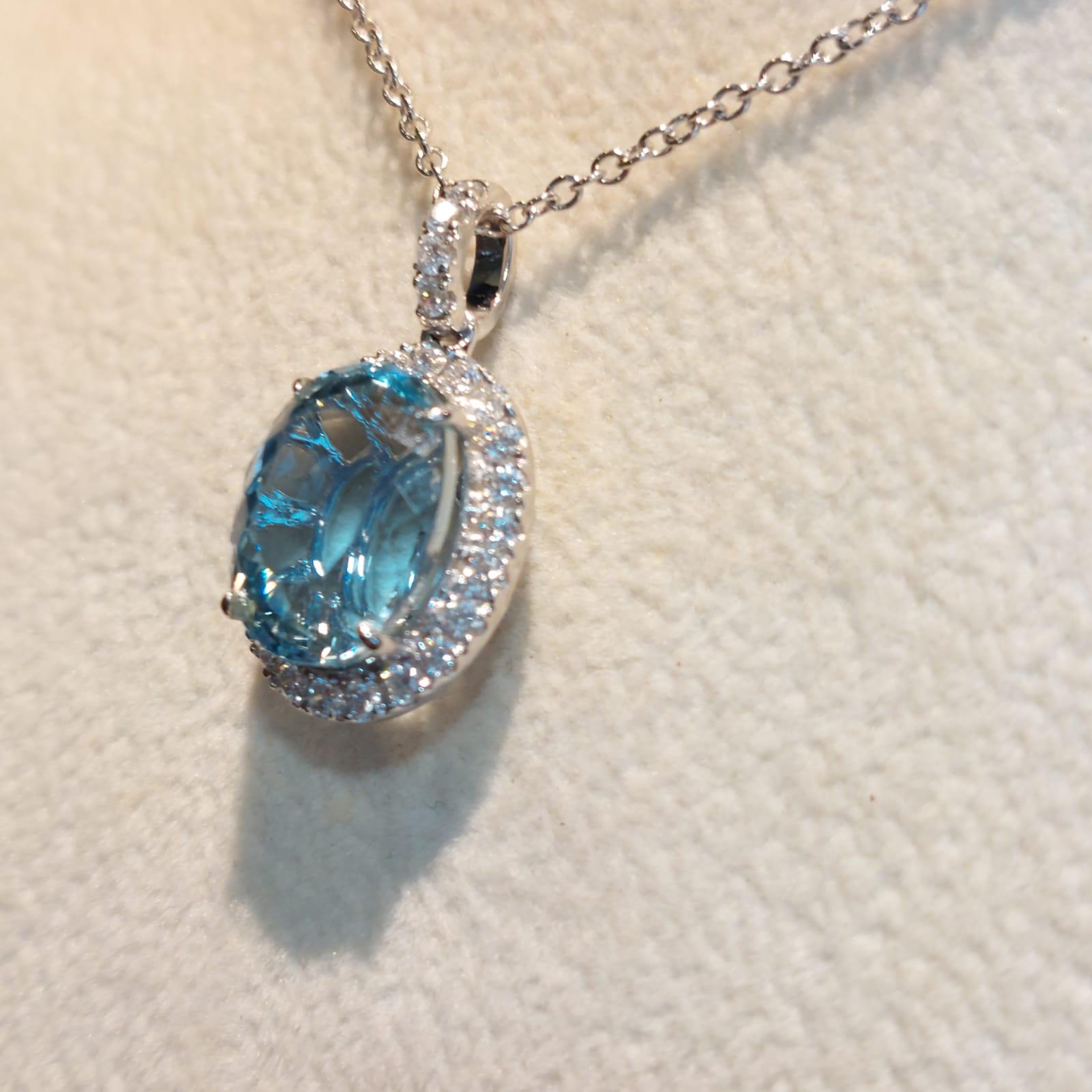 Aquamarine, it is written into Ancient Greek mythology that Aquamarine washed ashore from the toppled treasure chests of the sirens, Aquamarine that carried the surge of strong healing vibes that brought great relief to the body, mind and soul.

The
