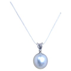 GILIN 18K White Gold Diamond Pendant with Pearl
