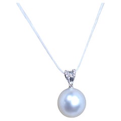 GILIN 18K White Gold Diamond Pendant with Pearl