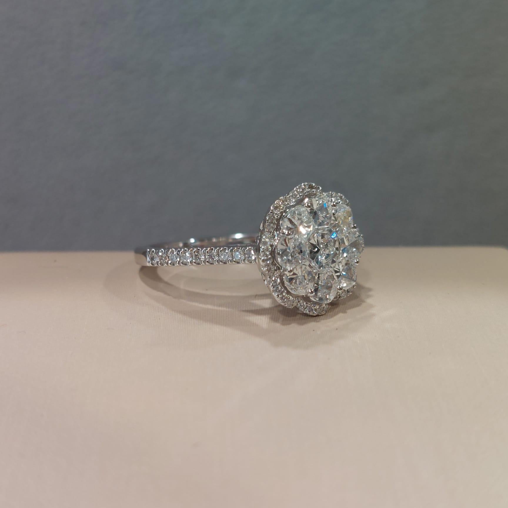 Gilin 18k White Gold Diamond Ring For Sale 3