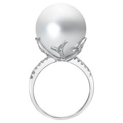 Used Gilin 18k White Gold Diamond Ring with South Sea Pearl