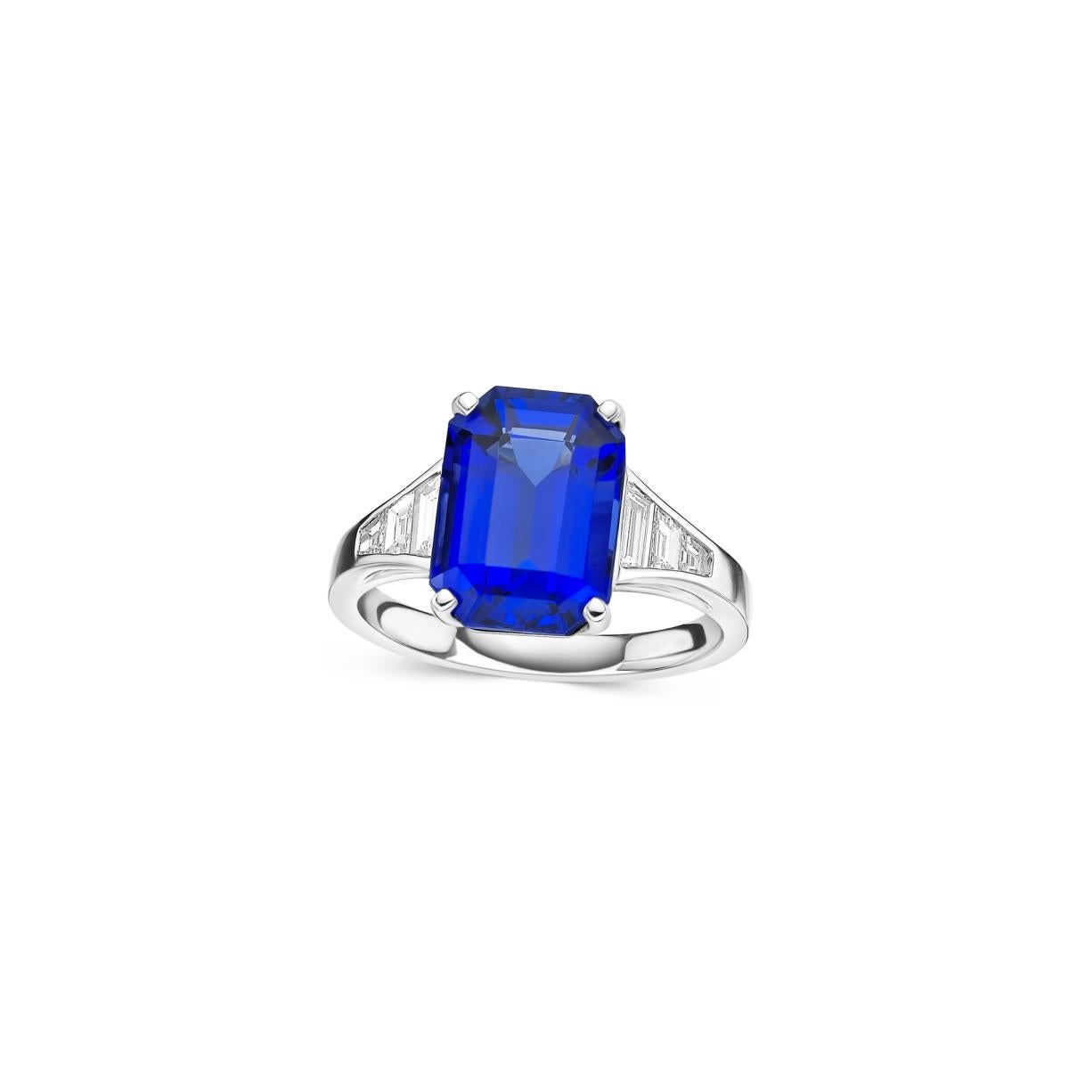 Modern GILIN 18K White Gold Diamond Ring with Tanzanite For Sale