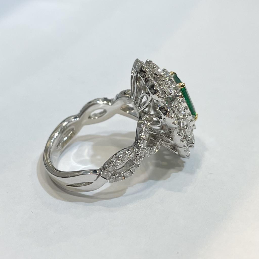 Emerald Cut GILIN 18K White Gold Emerald Diamond Ring For Sale