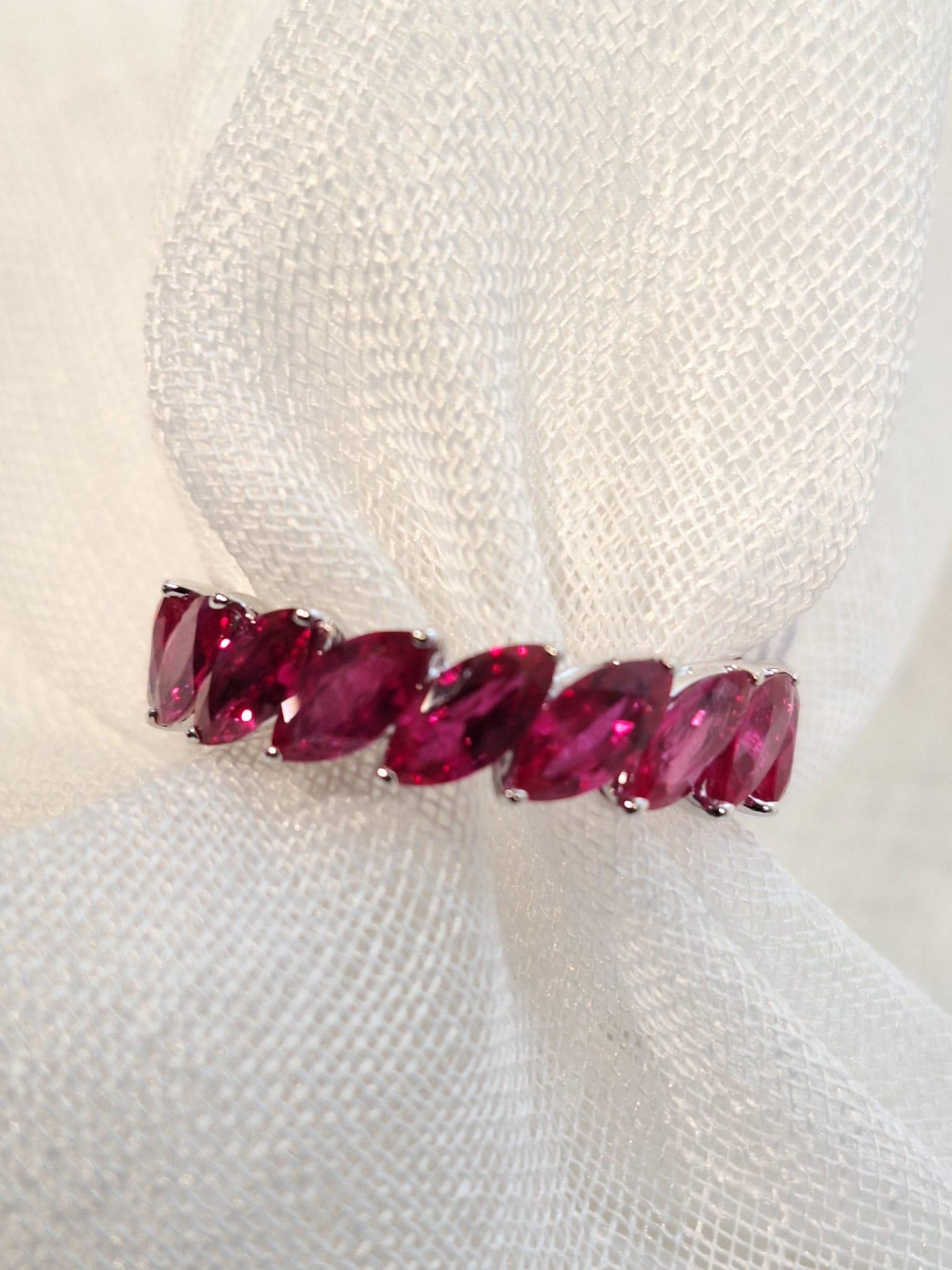 GILIN 18K White Gold Ring with Ruby For Sale 4