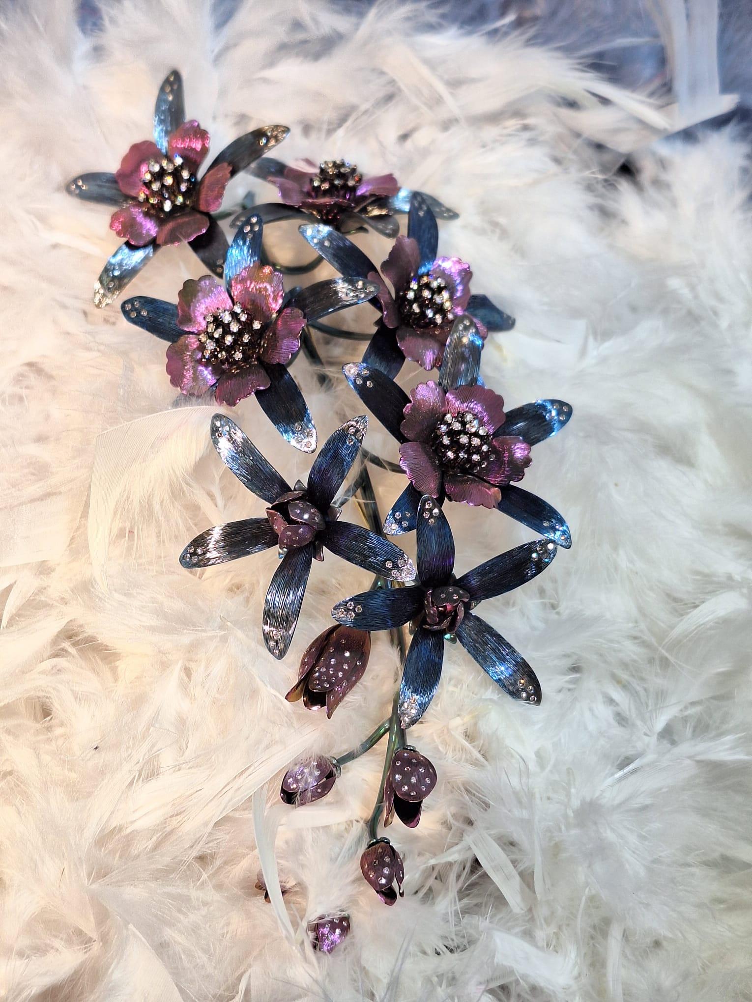 GILIN 18K White Gold & Titanium Color Diamond Brooch For Sale 1