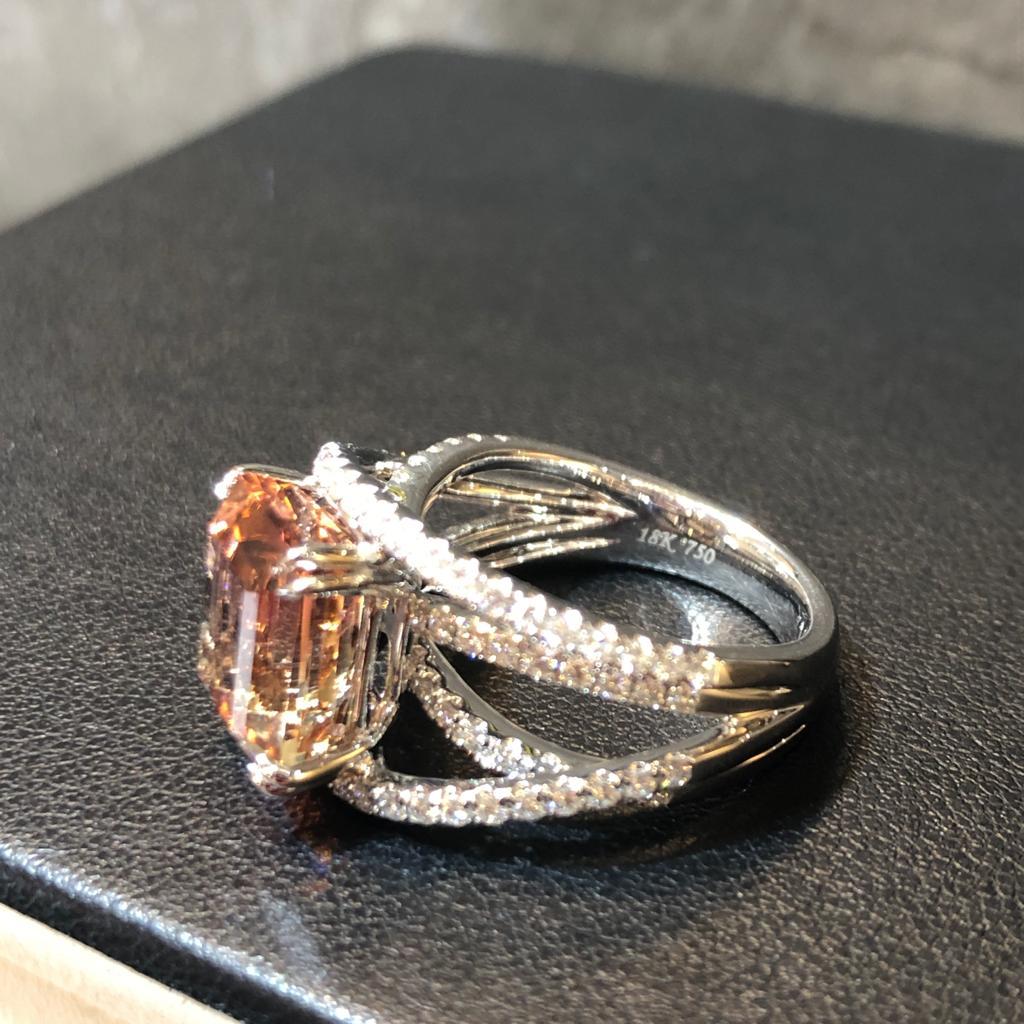 GILIN 18K White Gold Tourmaline Diamond Ring In New Condition For Sale In Central, HK