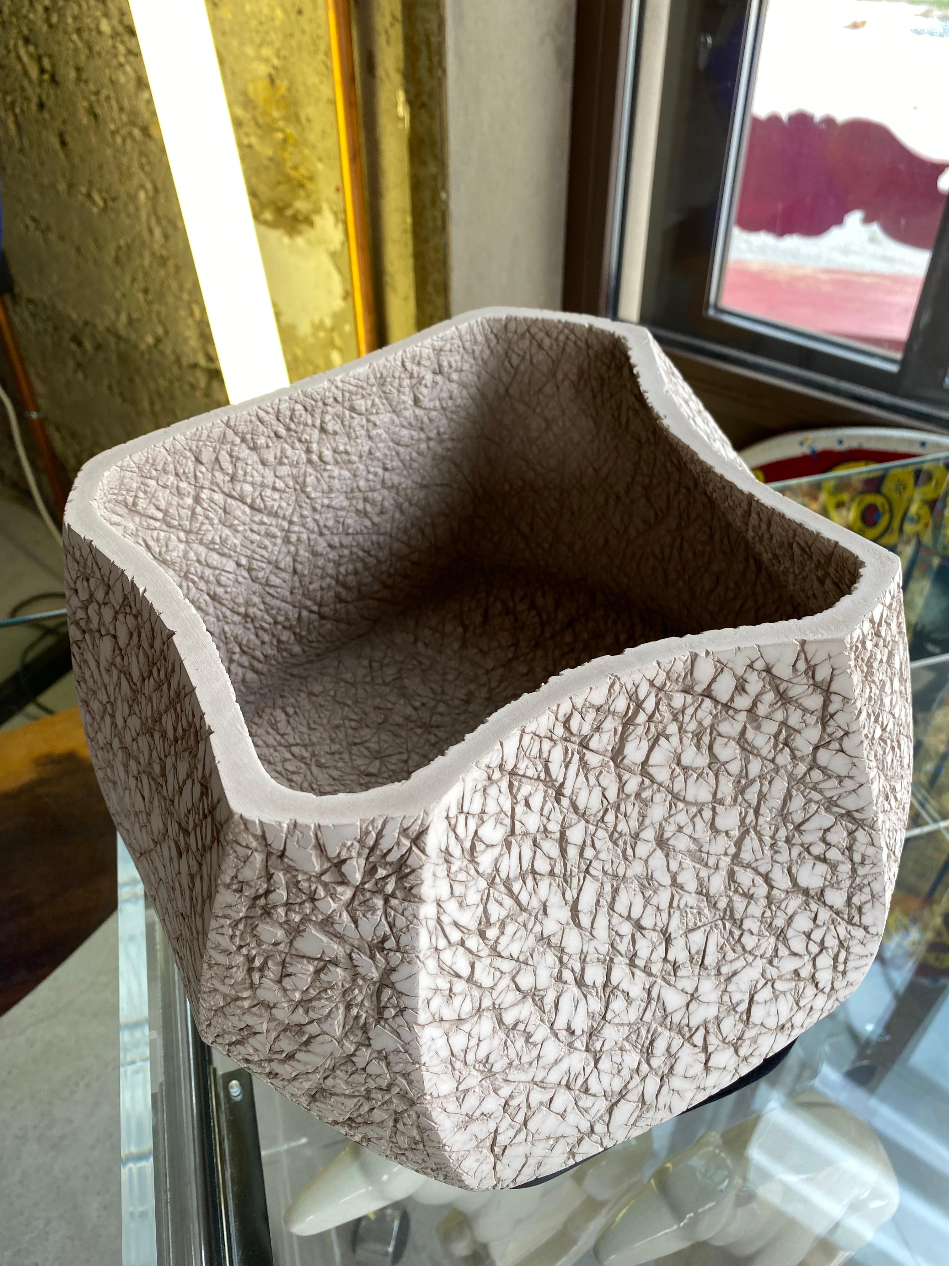 XXI secolo e contemporaneo Gilles Caffier Ciotola in ceramica 