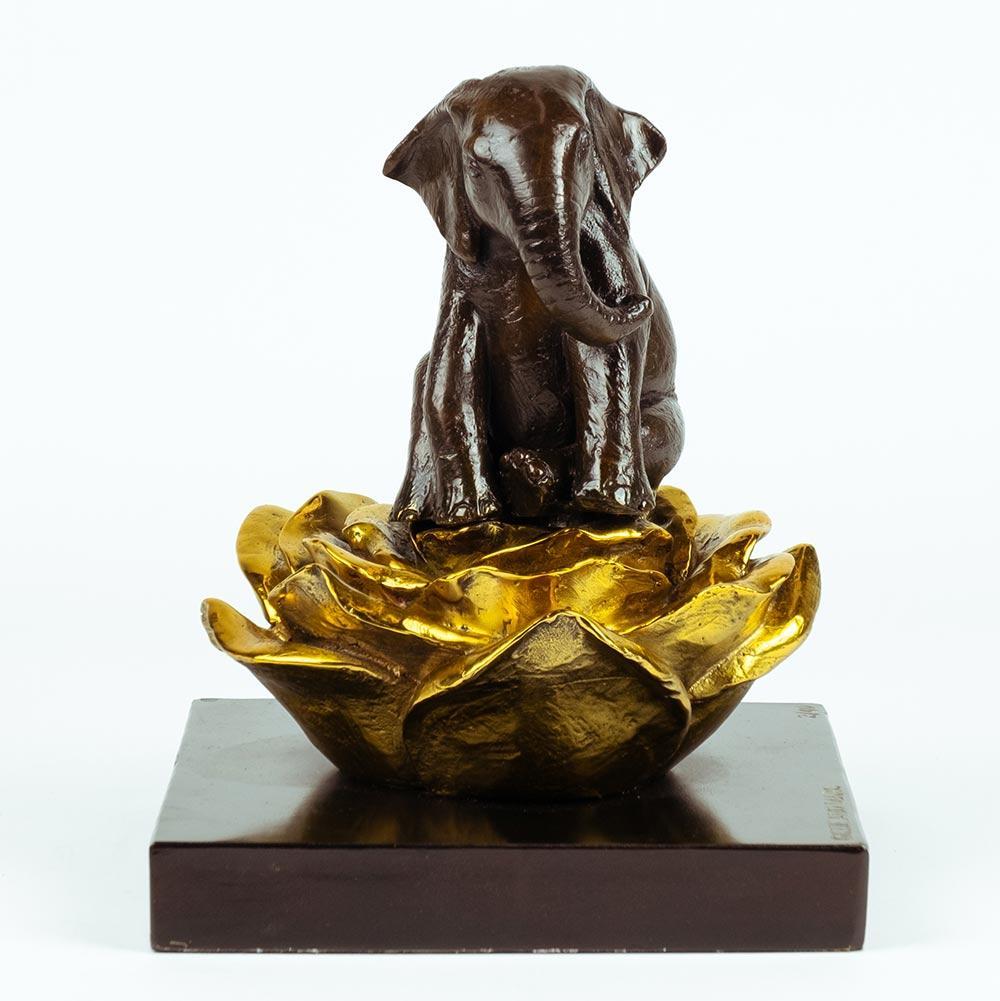 Authentic Bronze The elephant was in golden bloom sculpture by Gillie and Marc For Sale 4