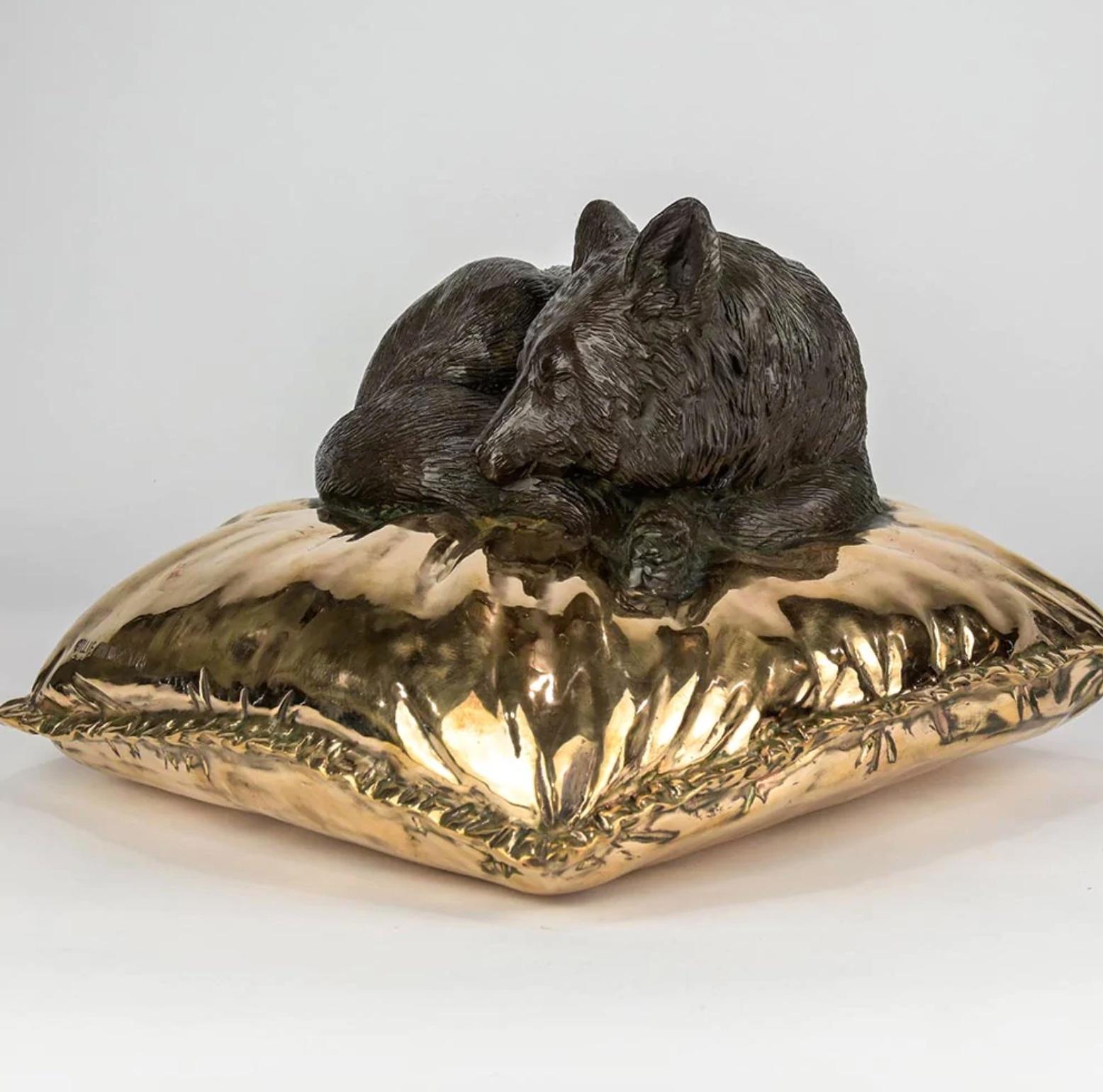 Autentica scultura in bronzo della volpe rossa addormentata, in edizione limitata, di Gillie e Marc in vendita 1