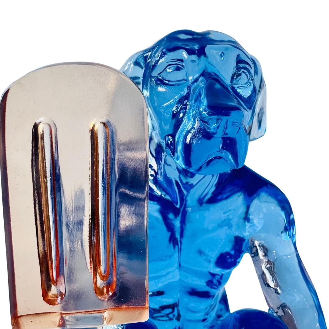 Screamed For Ice Cream (Hrsg. 38/100) (Blau), Figurative Sculpture, von Gillie and Marc Schattner