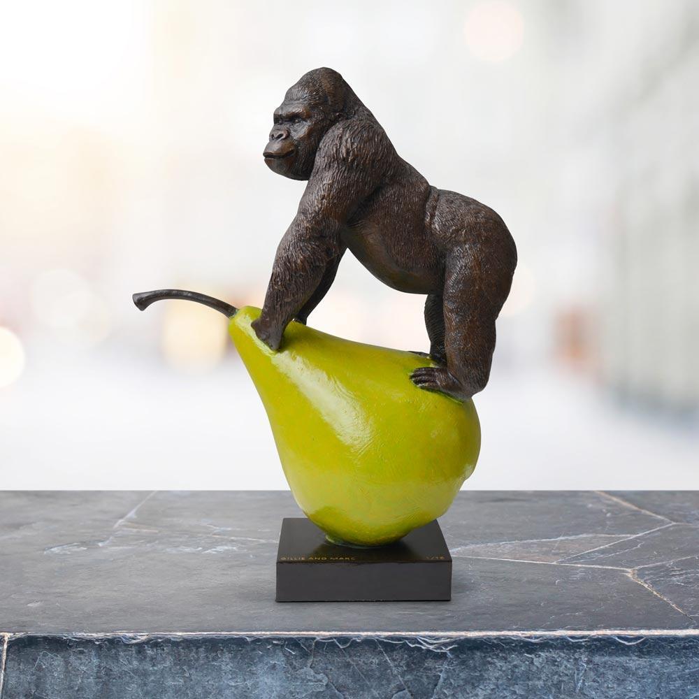 Animal Sculpture - Bronze - Gillie and Marc - Gorilla - Pear - Wildlife - 2019 For Sale 2