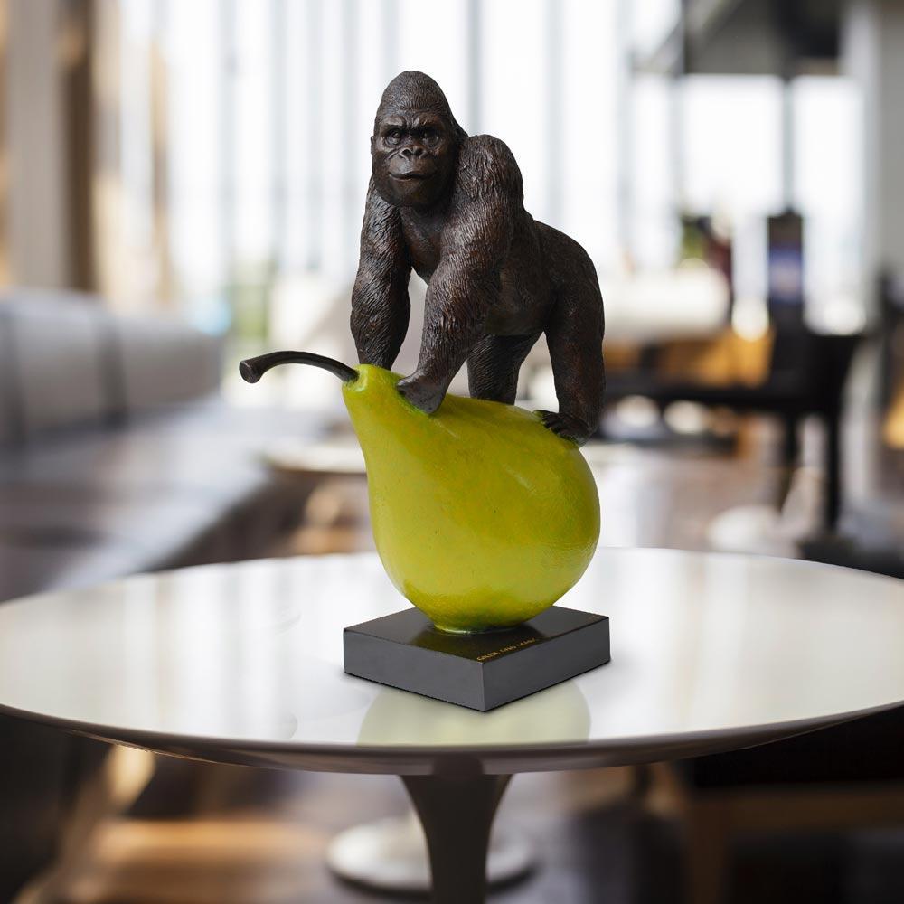 Animal Sculpture - Bronze - Gillie and Marc - Gorilla - Pear - Wildlife - 2019 For Sale 3