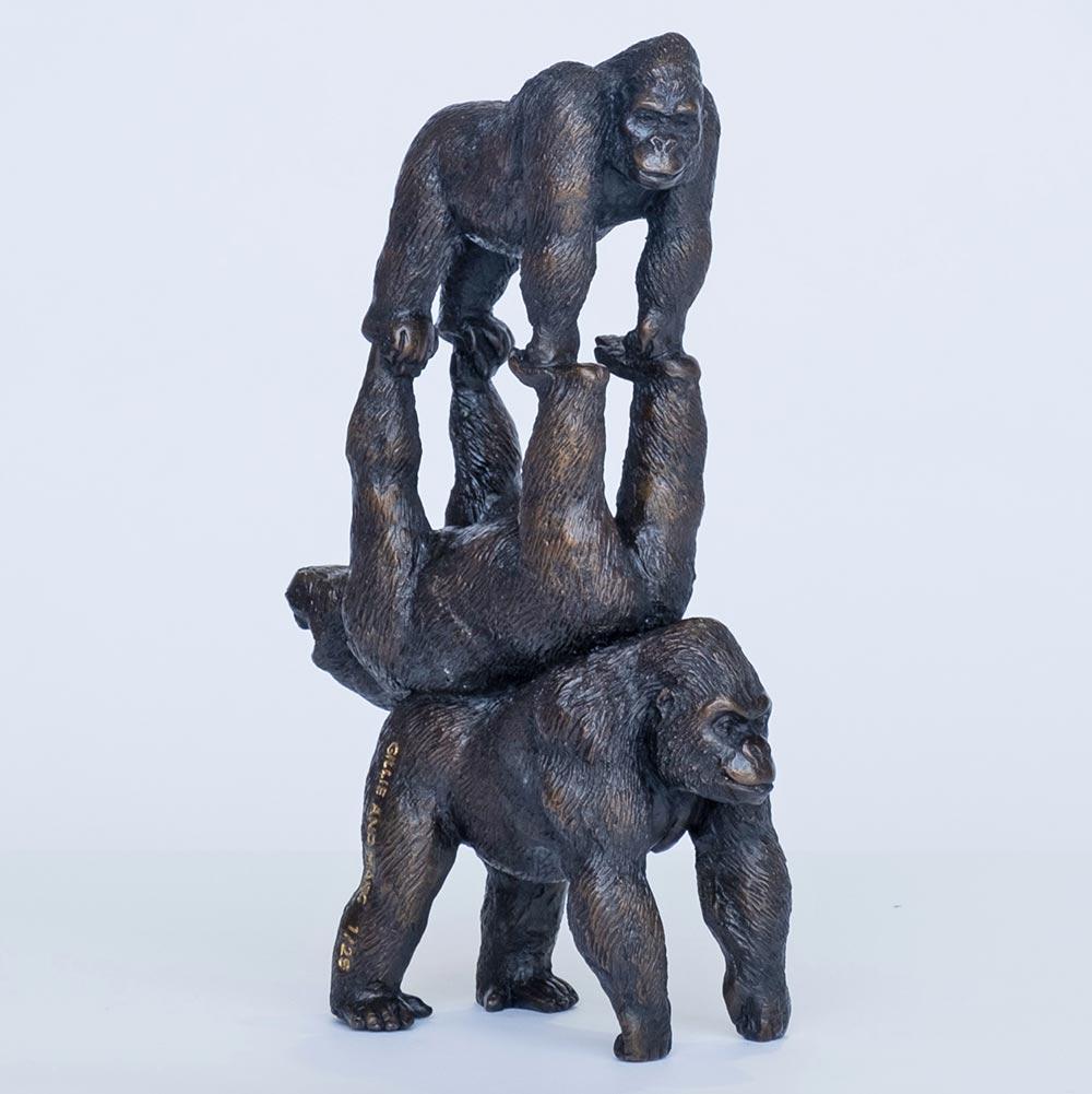 Title: Gorillas on top of the world (Gorilla Stack)
Authentic bronze sculpture with bronze patina

This authentic bronze sculpture titled 'Gorillas on top of the world' by artists Gillie and Marc has been meticulously crafted in bronze. It features