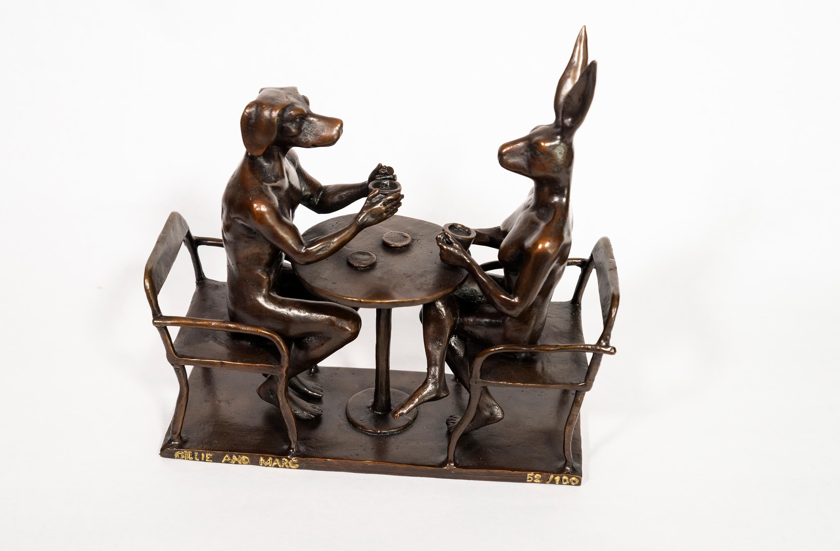 Bebían café todo el día y toda la noche 52/100 - escultura, figurativa, bronce - Sculpture de Gillie and Marc Schattner