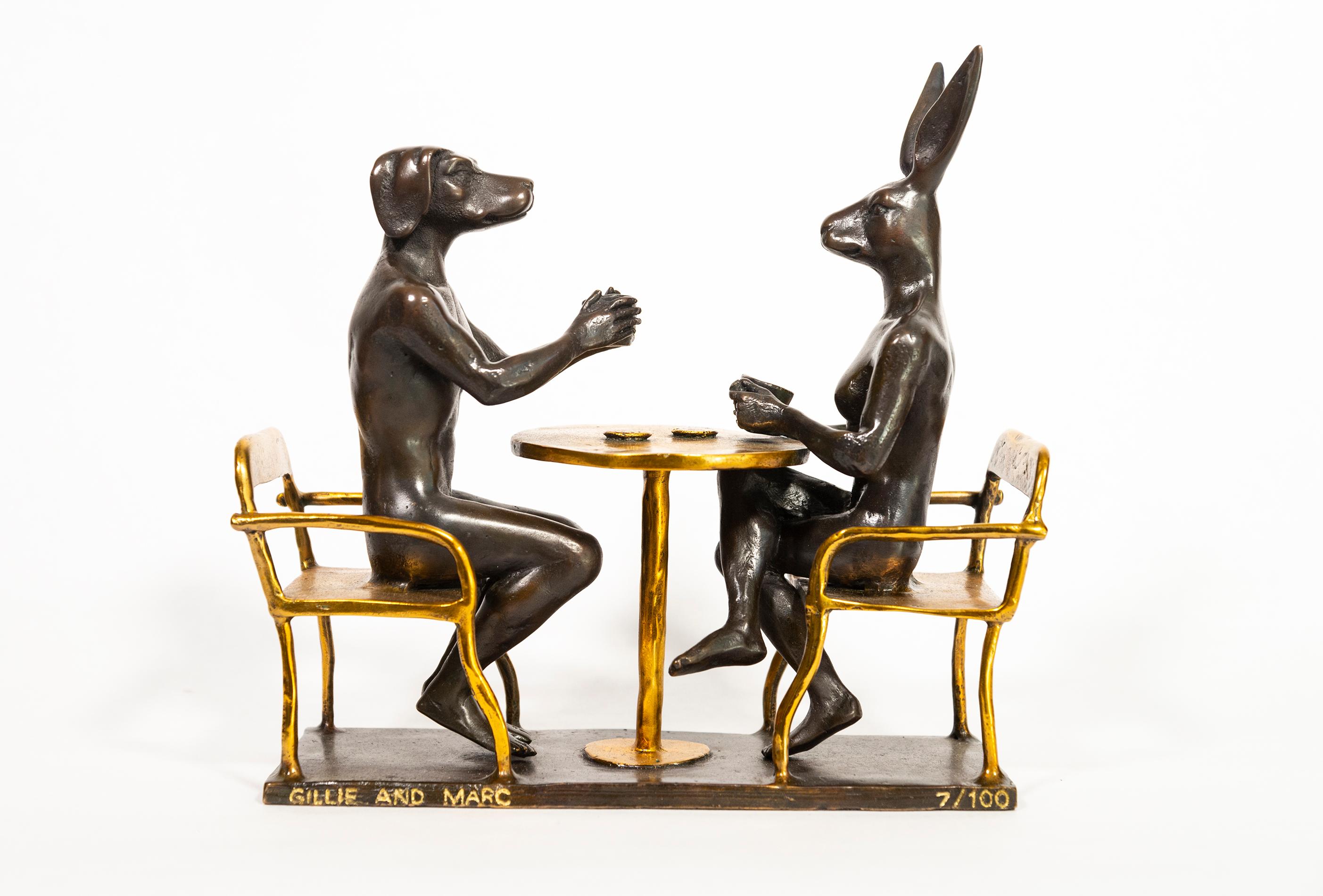 Gillie and Marc Schattner Figurative Sculpture – Sie tranken den ganzen Tag und die ganze Nacht Kaffee 7/100 - figurativ, Bronzeskulptur