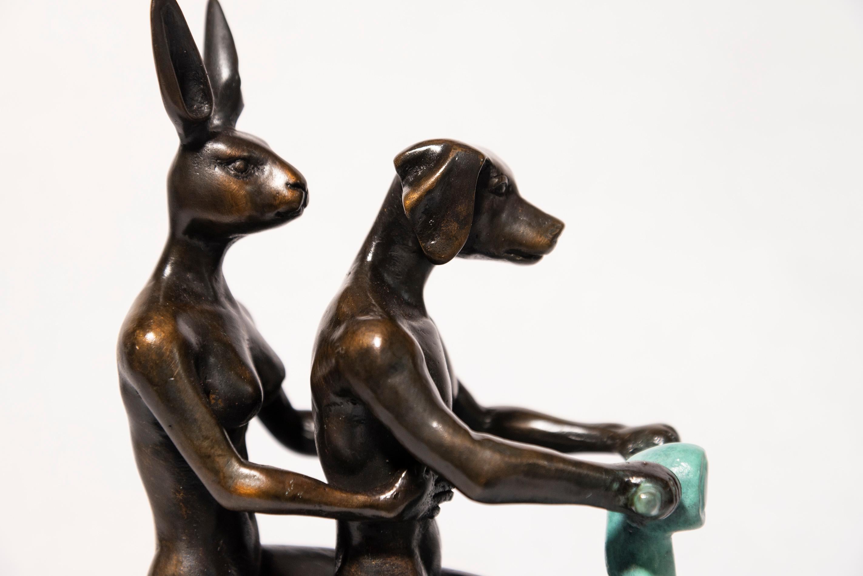 Erano autentici vespisti a Roma 82/100 - scultura figurativa in bronzo in vendita 2