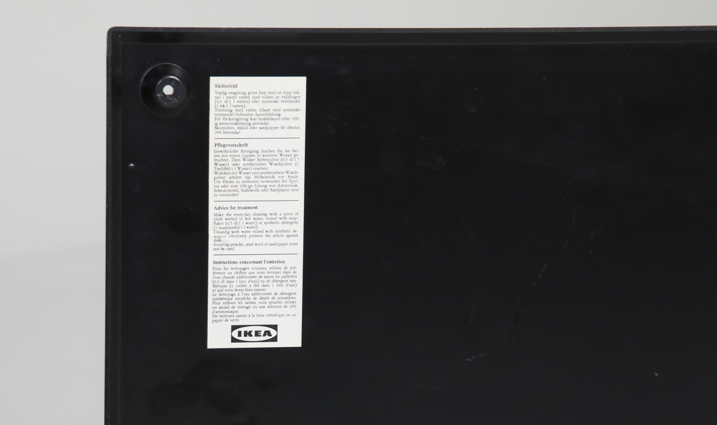 Gillis Lundgren Wandspiegel mit integriertem Regal für IKEA, 1970er Jahre (Ende des 20. Jahrhunderts) im Angebot