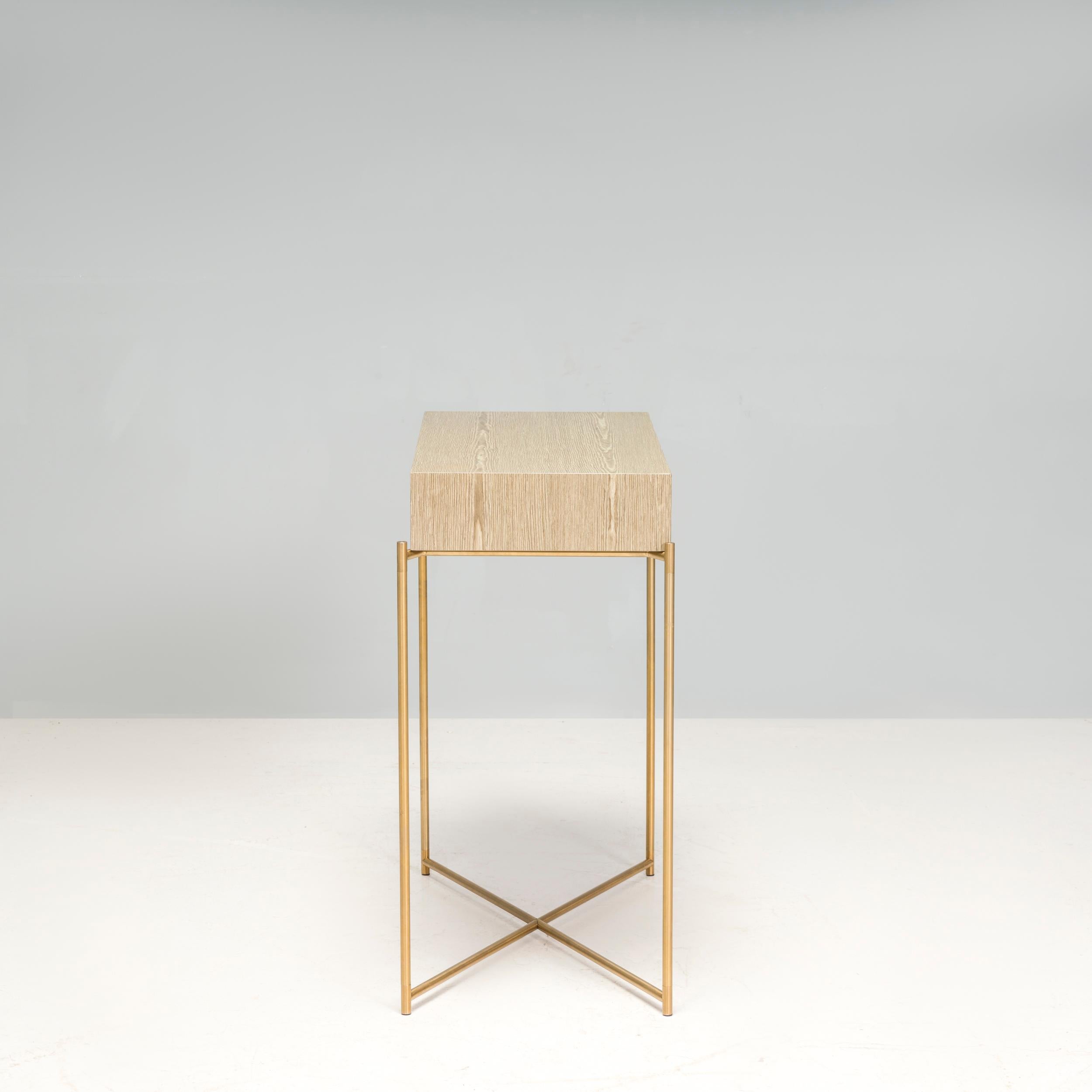 XXIe siècle et contemporain Table console en chêne gris à tiroirs Gillmore Iris