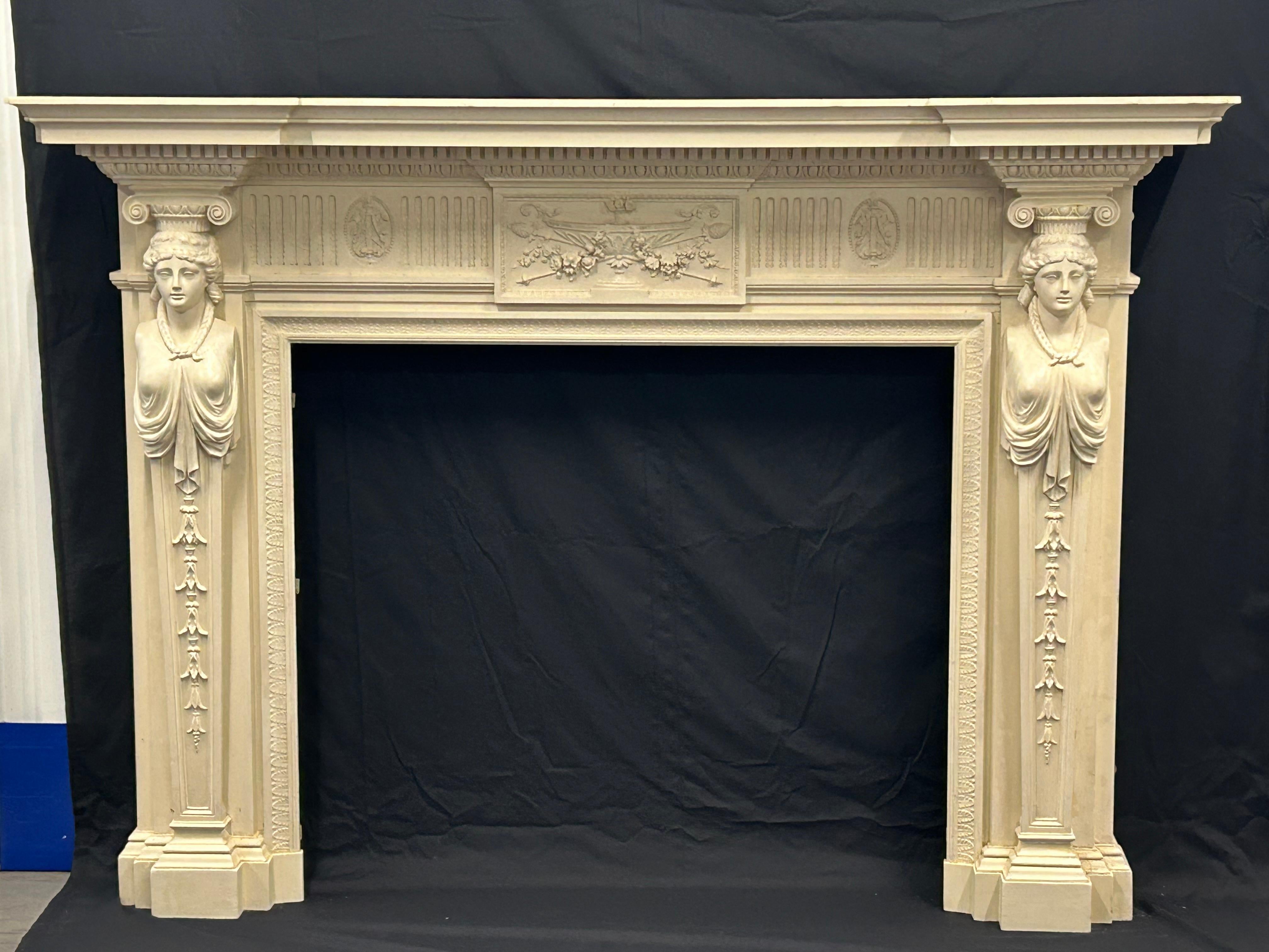 XIXe siècle Gillows and Co Cheminée en bois sculpté et gesso en vente