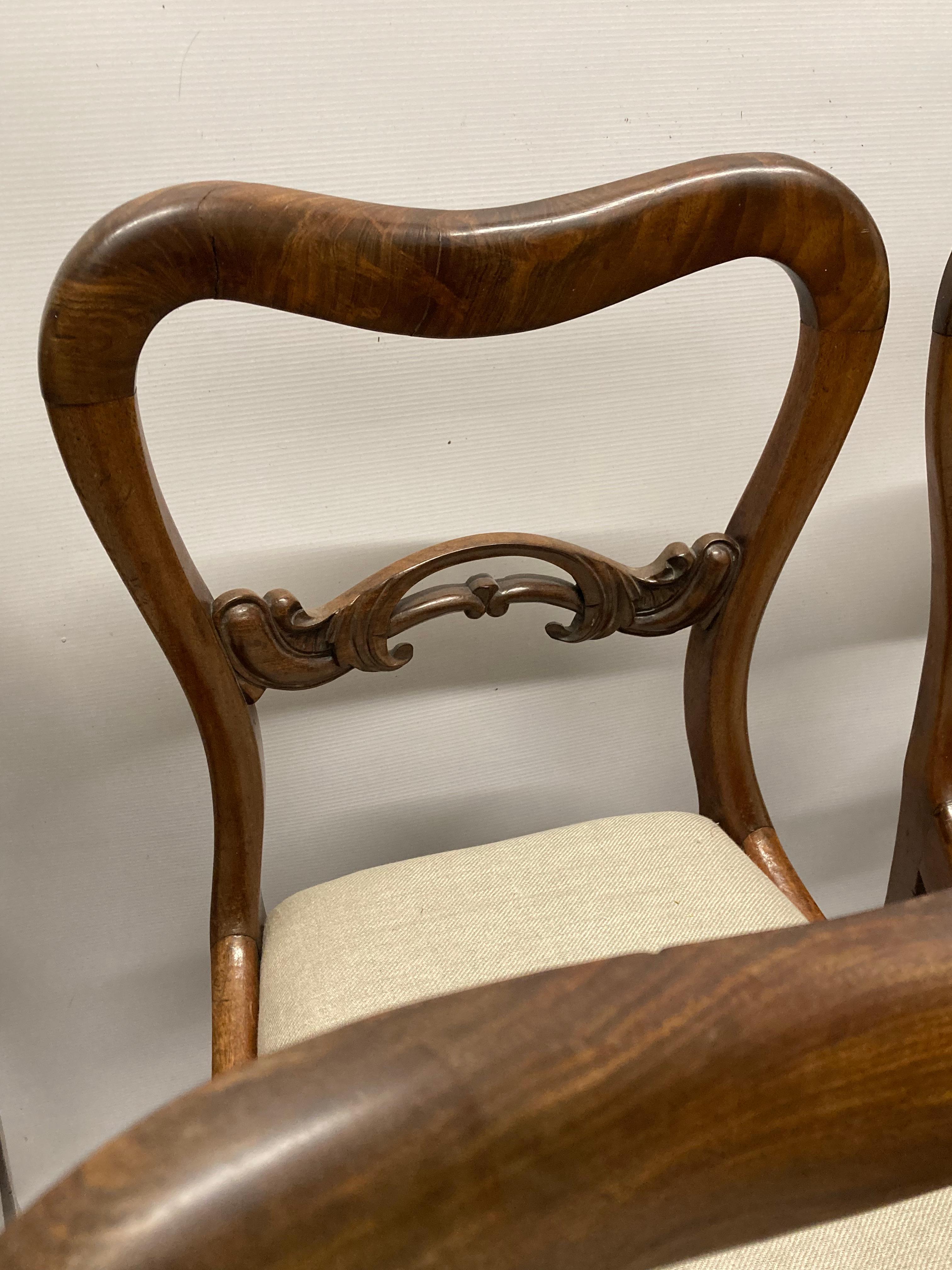 Gillows 'Attr.', Six 19th Century Victorian Mahogany Balloon Back Dining Chairs 4
