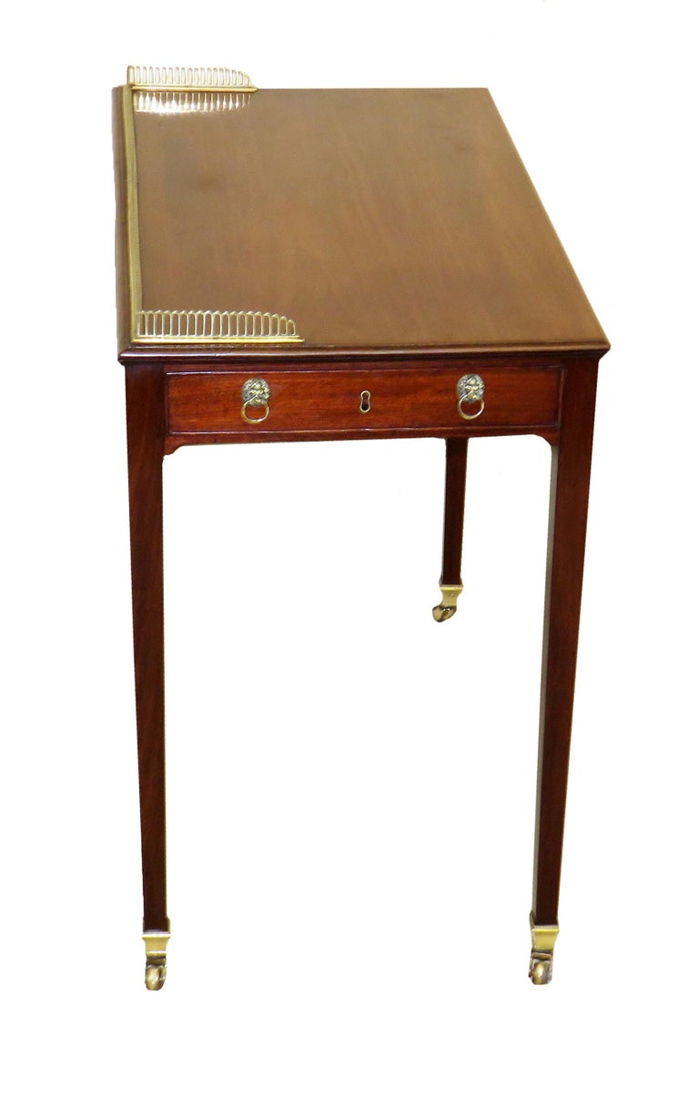 Gillows Georgian Mahogany Ladies Writing Table at 1stDibs