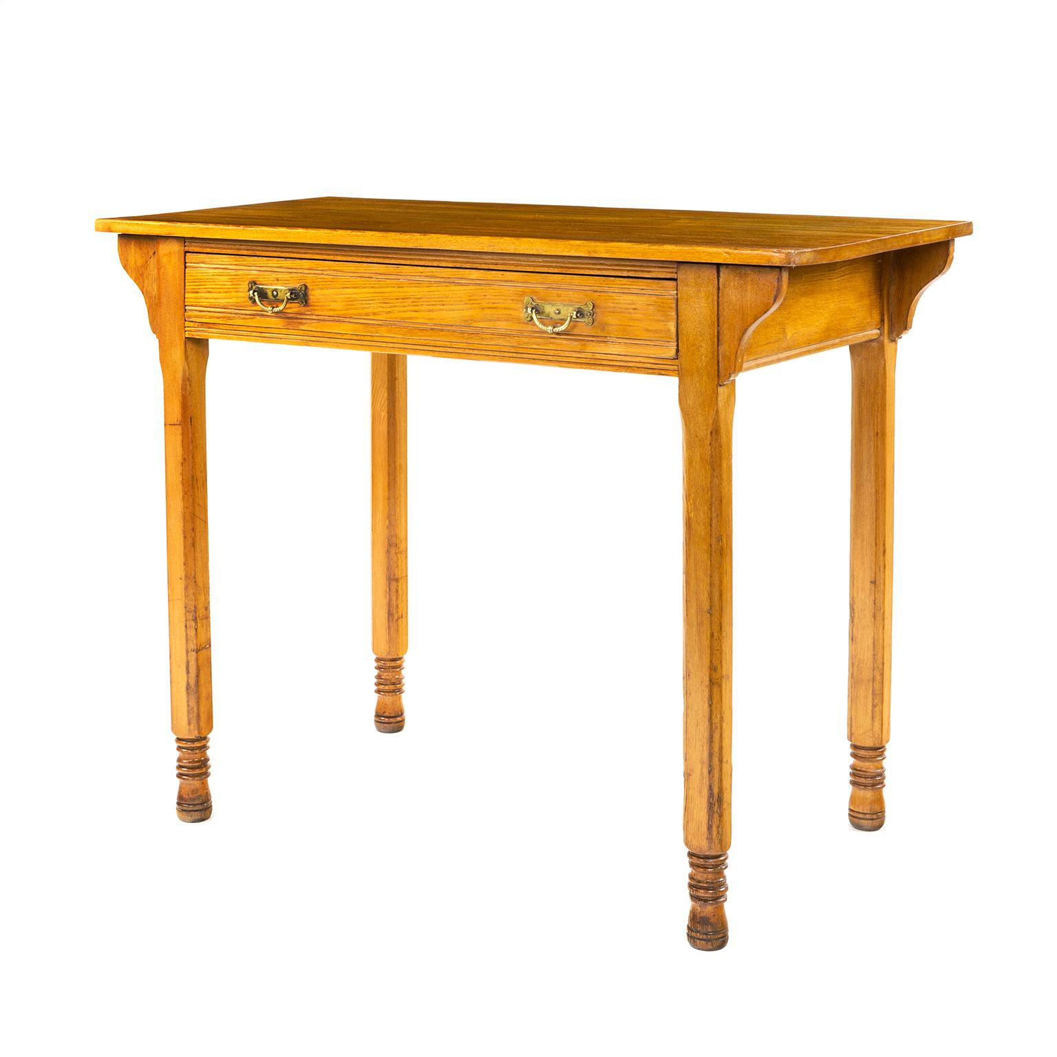 Victorian Gillows of Lancaster and London Ash Side Table, 19th Century For Sale