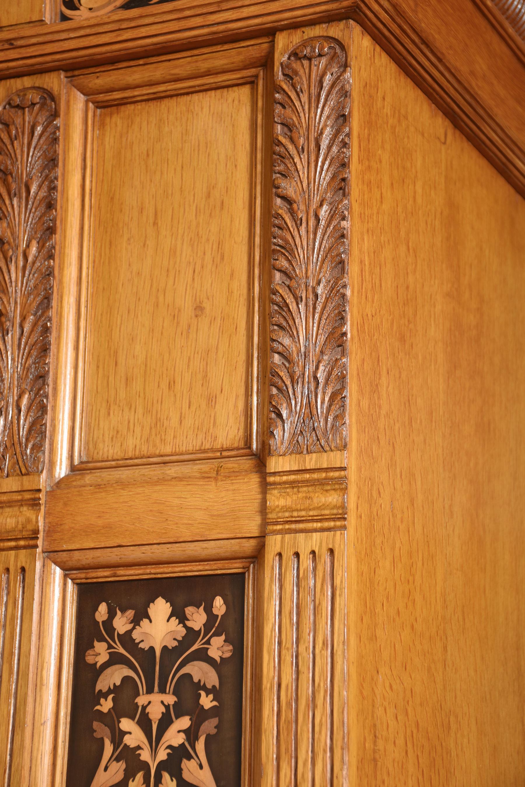 Gillows of Lancaster marquetry inlaid oak wardrobe For Sale 5
