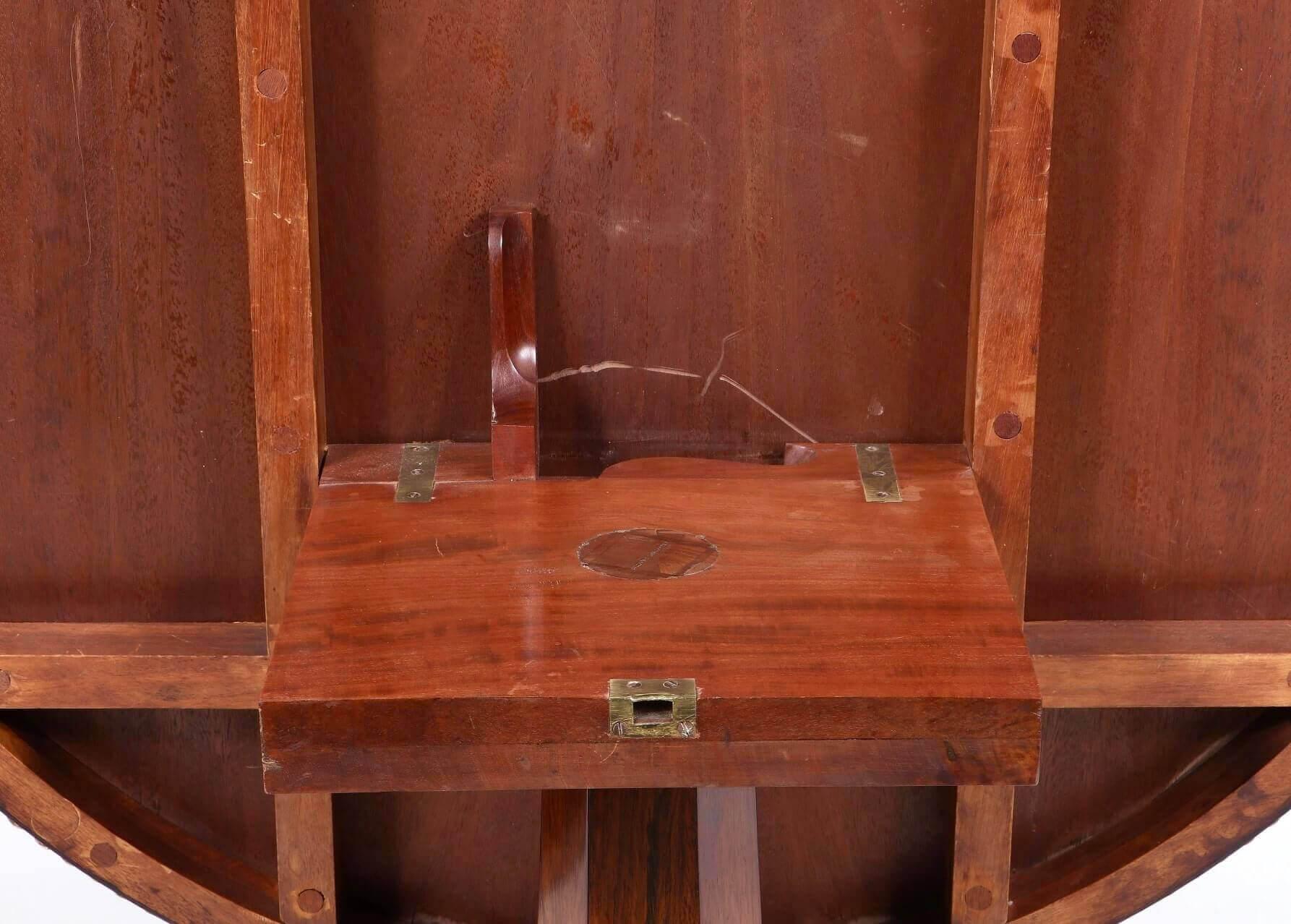 Table centrale à plateau basculant en palissandre doré de Gillows of Lancaster, vers 1825 en vente 2