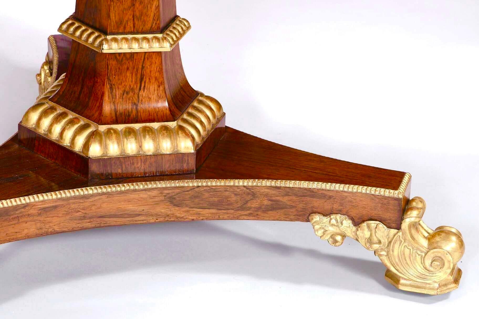 Table centrale à plateau basculant en palissandre doré de Gillows of Lancaster, vers 1825 Bon état - En vente à Kinderhook, NY