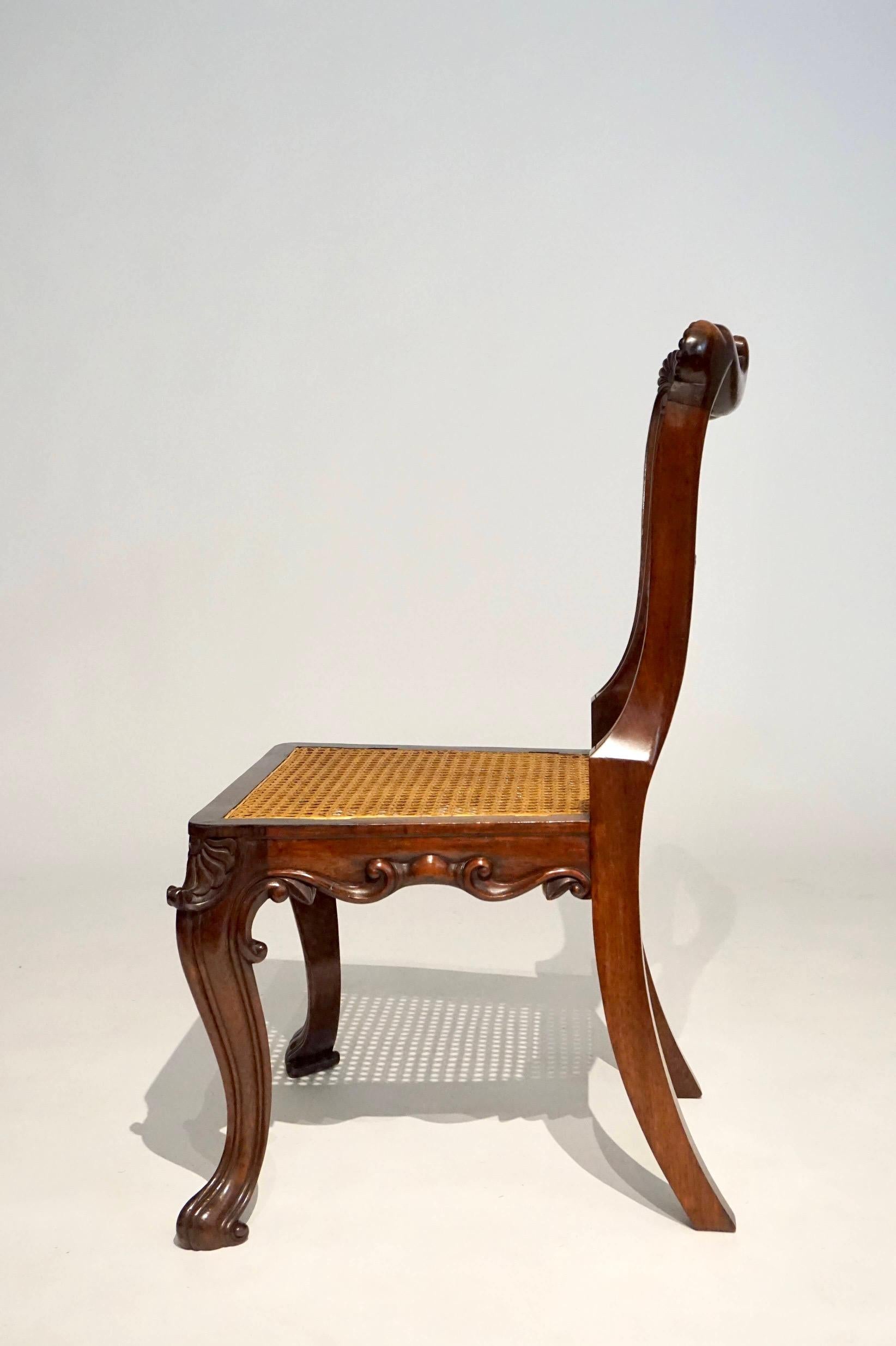 Cane Gillows of Lancaster Regency Rococo Revival Rosewood Side Chairs, circa 1825 For Sale
