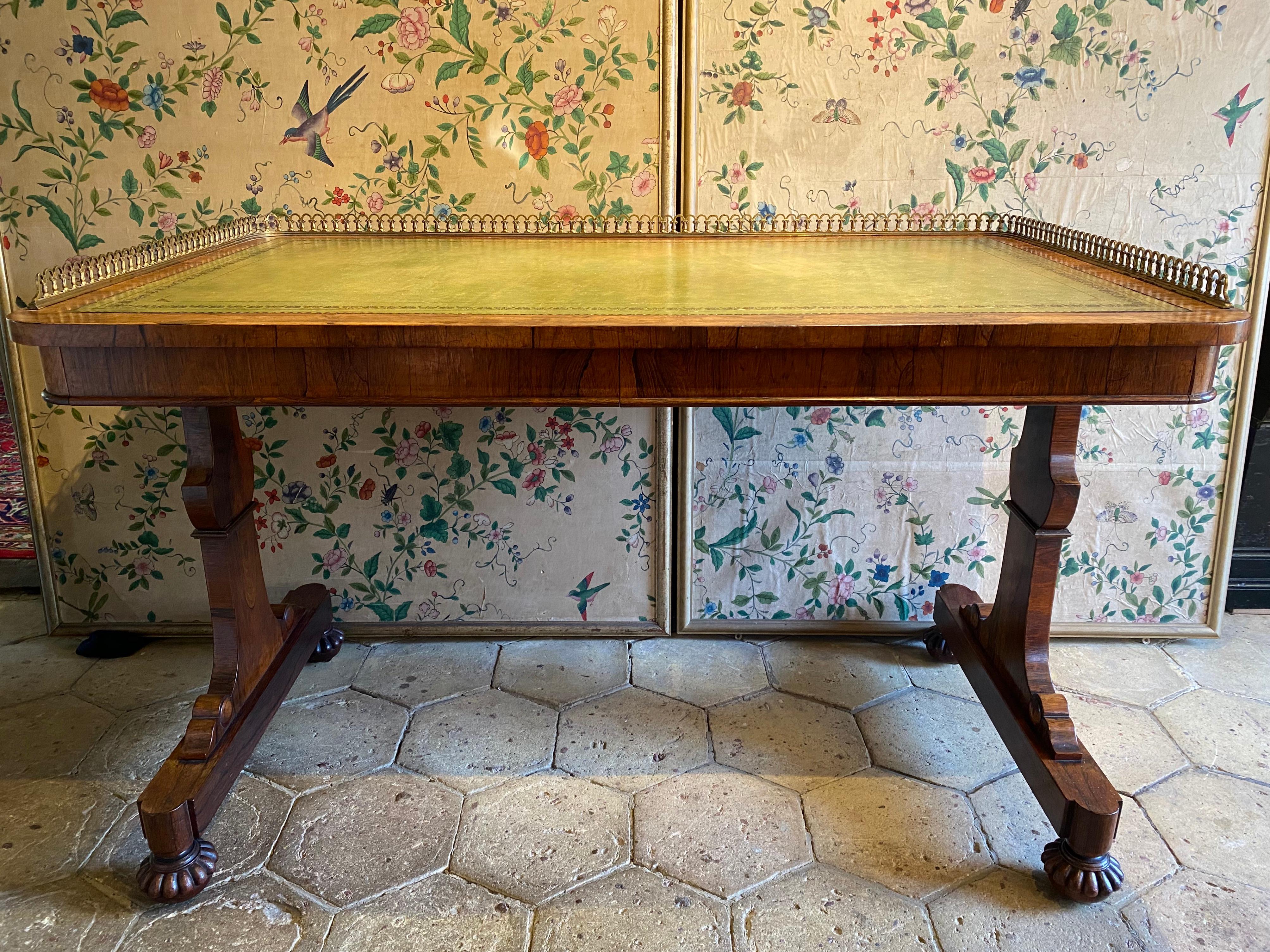 Gillows Regency Period Rosewood Library Writing Table In Good Condition In Lymington, GB