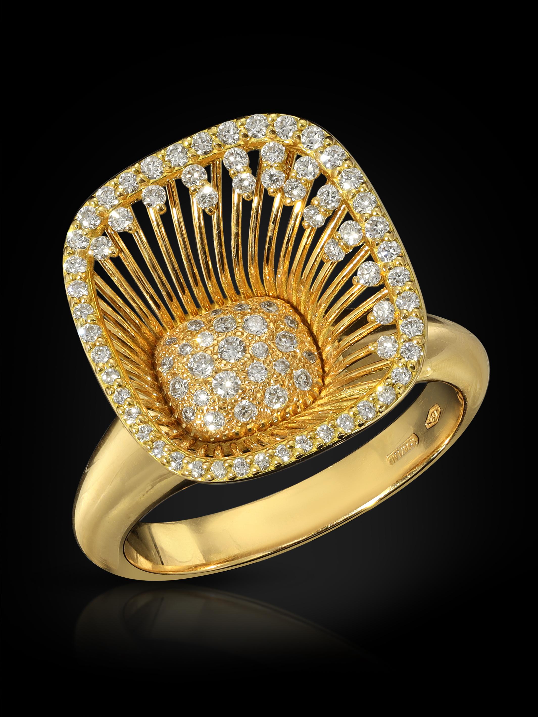 Women's or Men's Giloro Fan Ring 18k Gold and Diamond Ring For Sale
