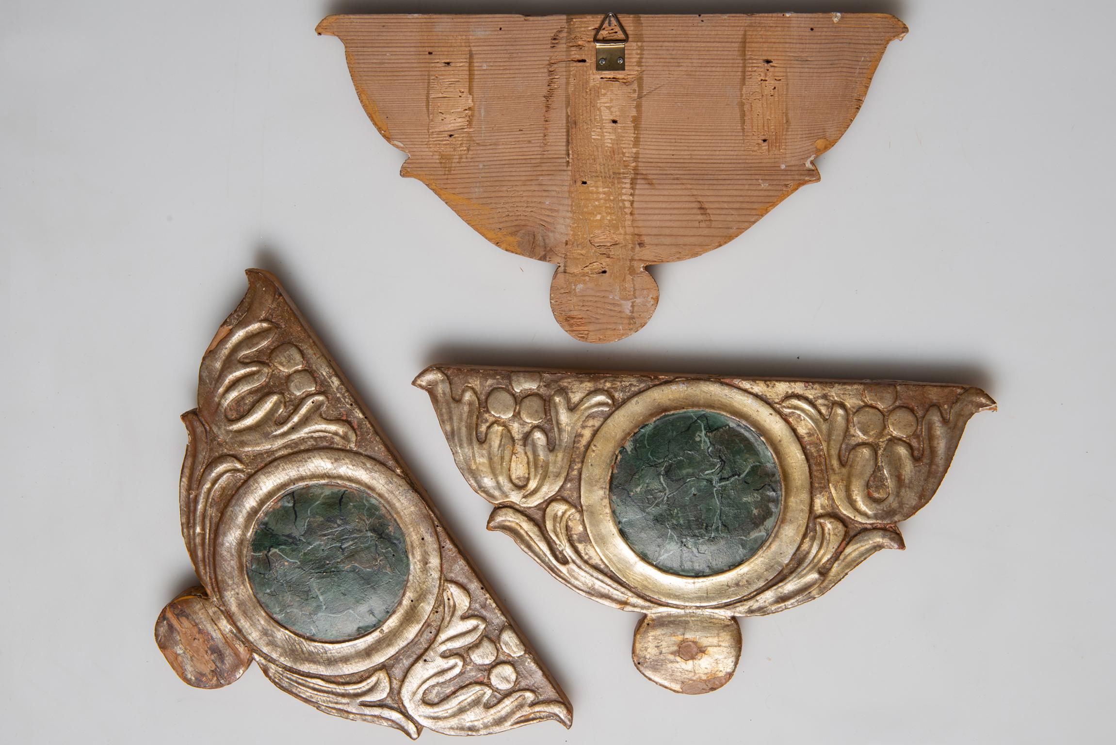 Gilt and Lacquered Friezes for Wall Light Sconces For Sale 1