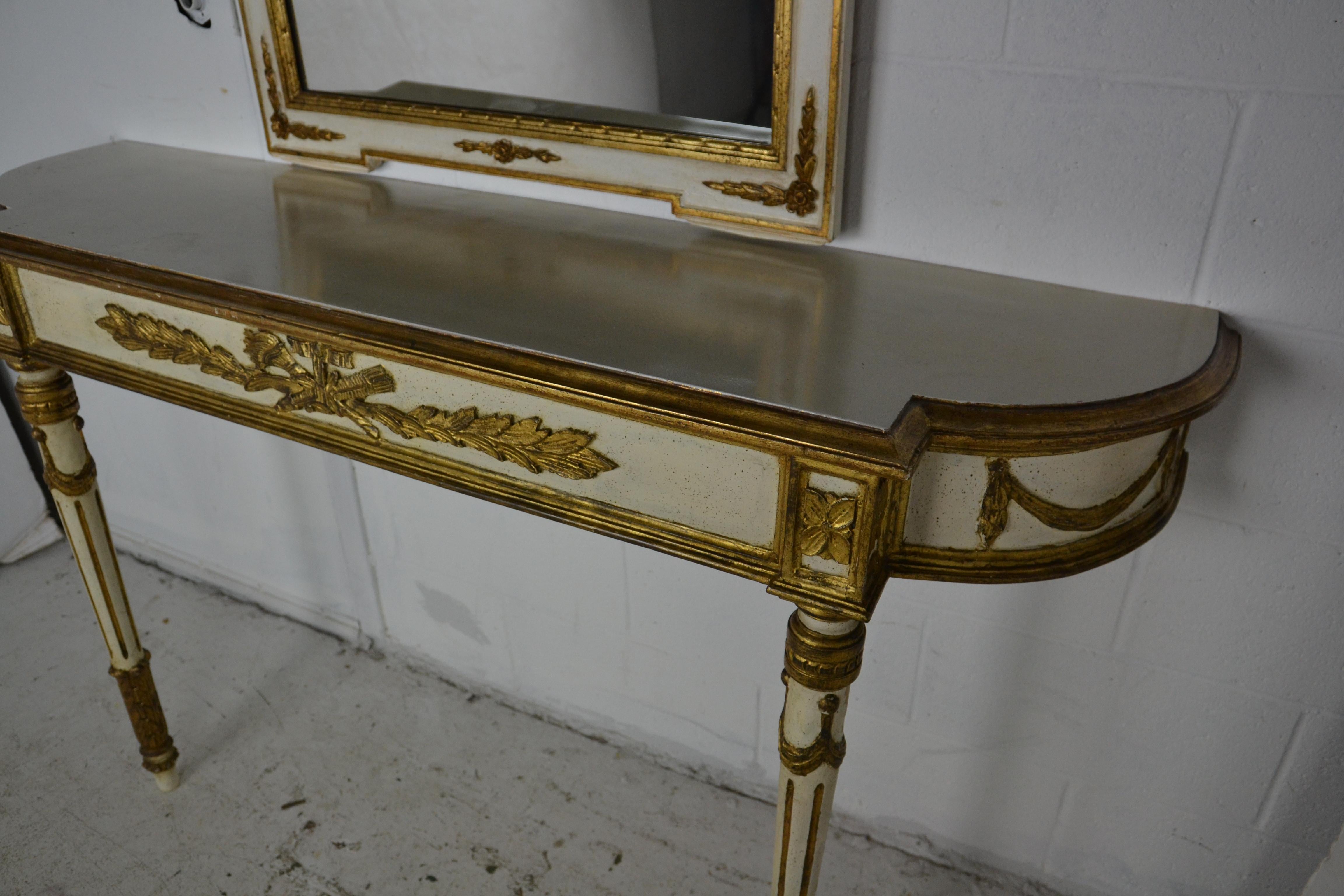 Gilt and Painted Console and Mirror In Good Condition In Pomona, CA