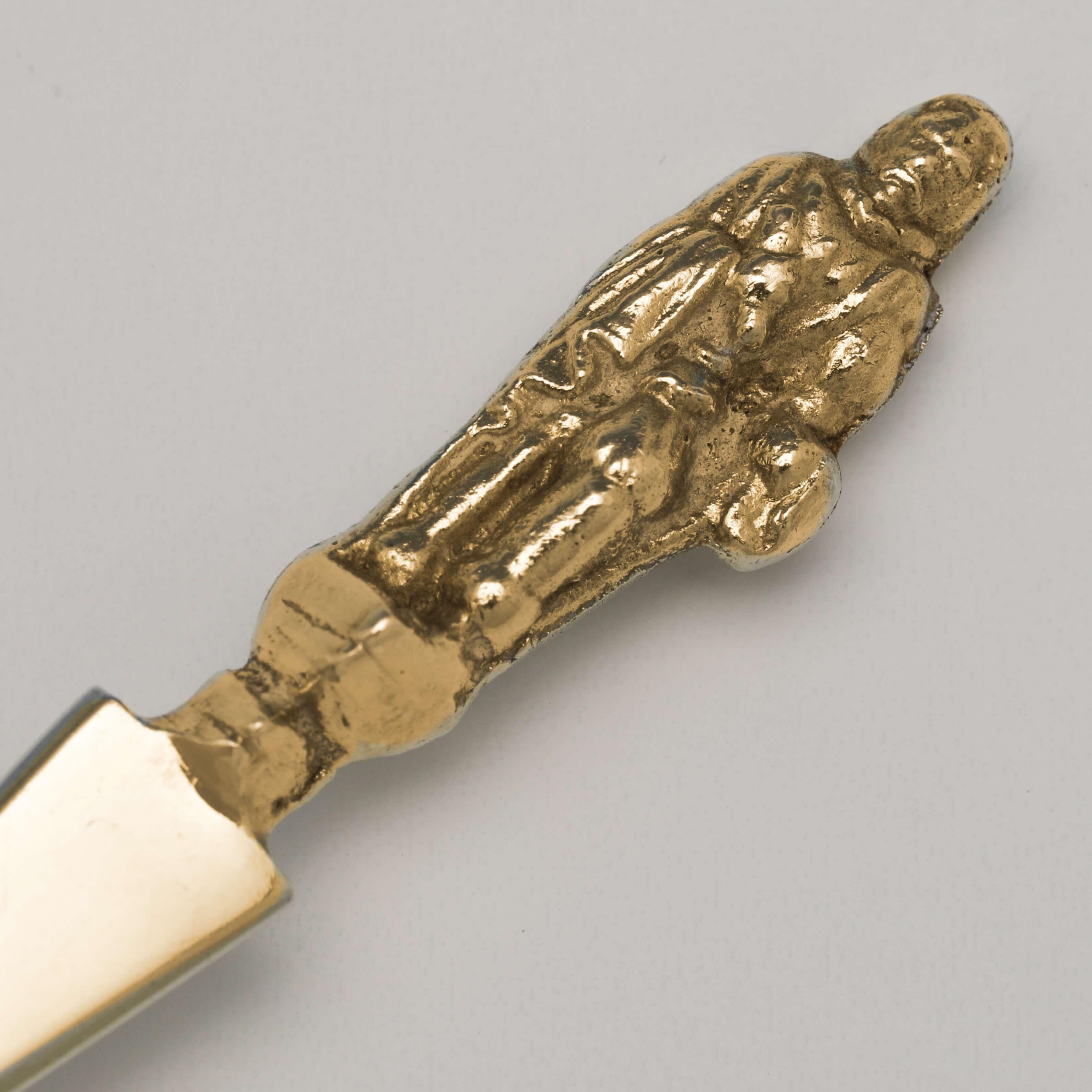 Anglais Cuillères à thé et pinces à thé « Apostle » en argent sterling doré antique, Sheffield, 1911 en vente