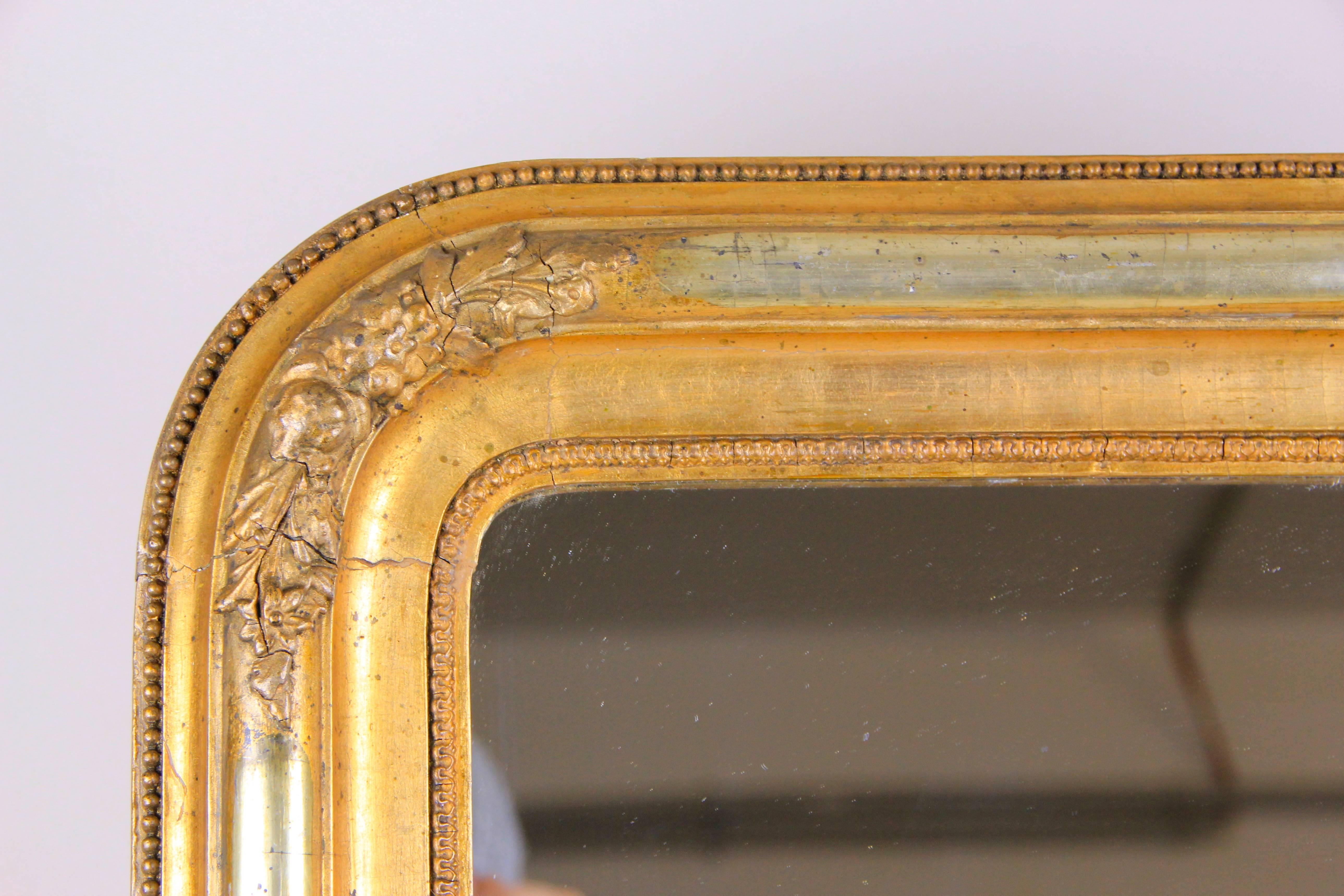 Vergoldeter Biedermeier-Wandspiegel mit versilberten Halbstäben, Österreich, um 1840 (Österreichisch)