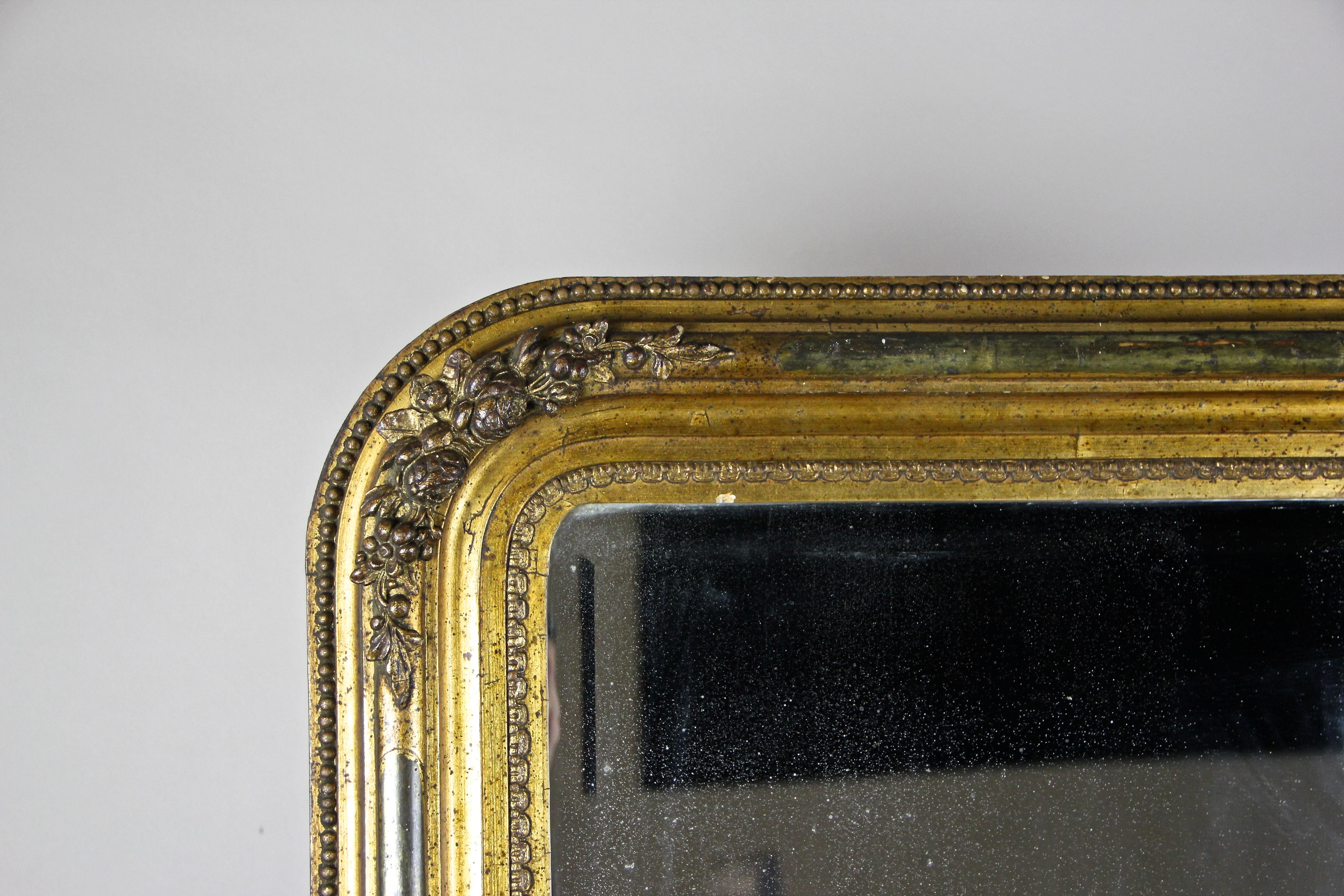 Austrian Gilt Biedermeier Wall Mirror with Stucco Works Rounded Corners, Austria ca. 1840 For Sale