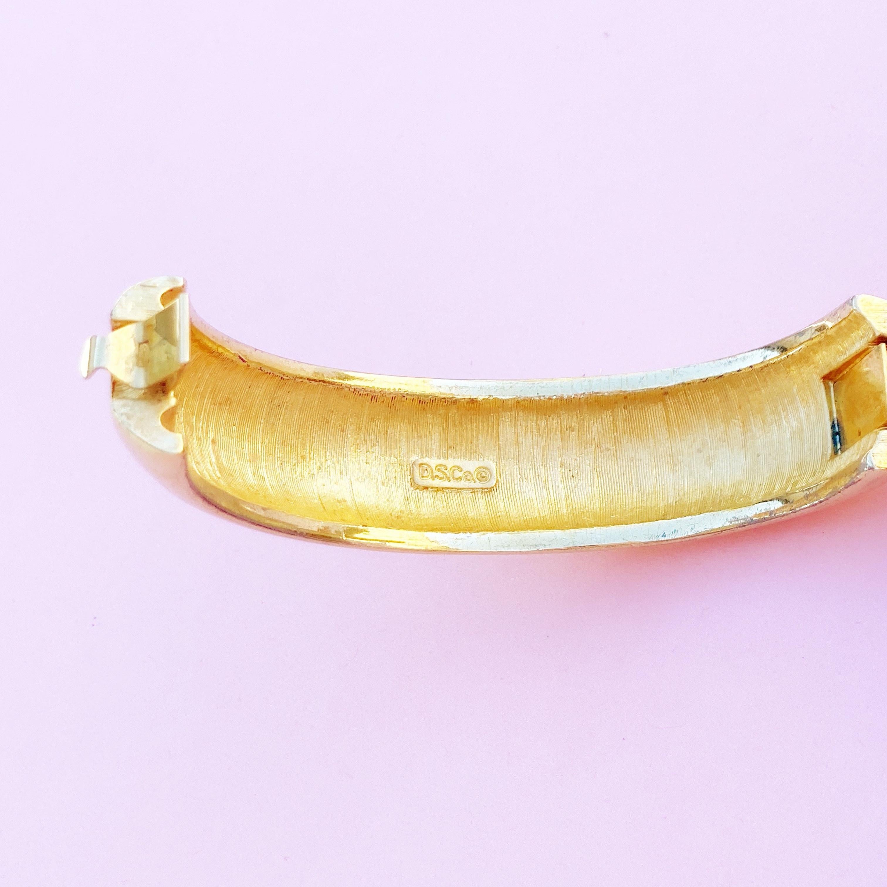 Bracelet jonc à charnières en émail doré, noir et cristal pavé par Swarovski, années 1980 en vente 3
