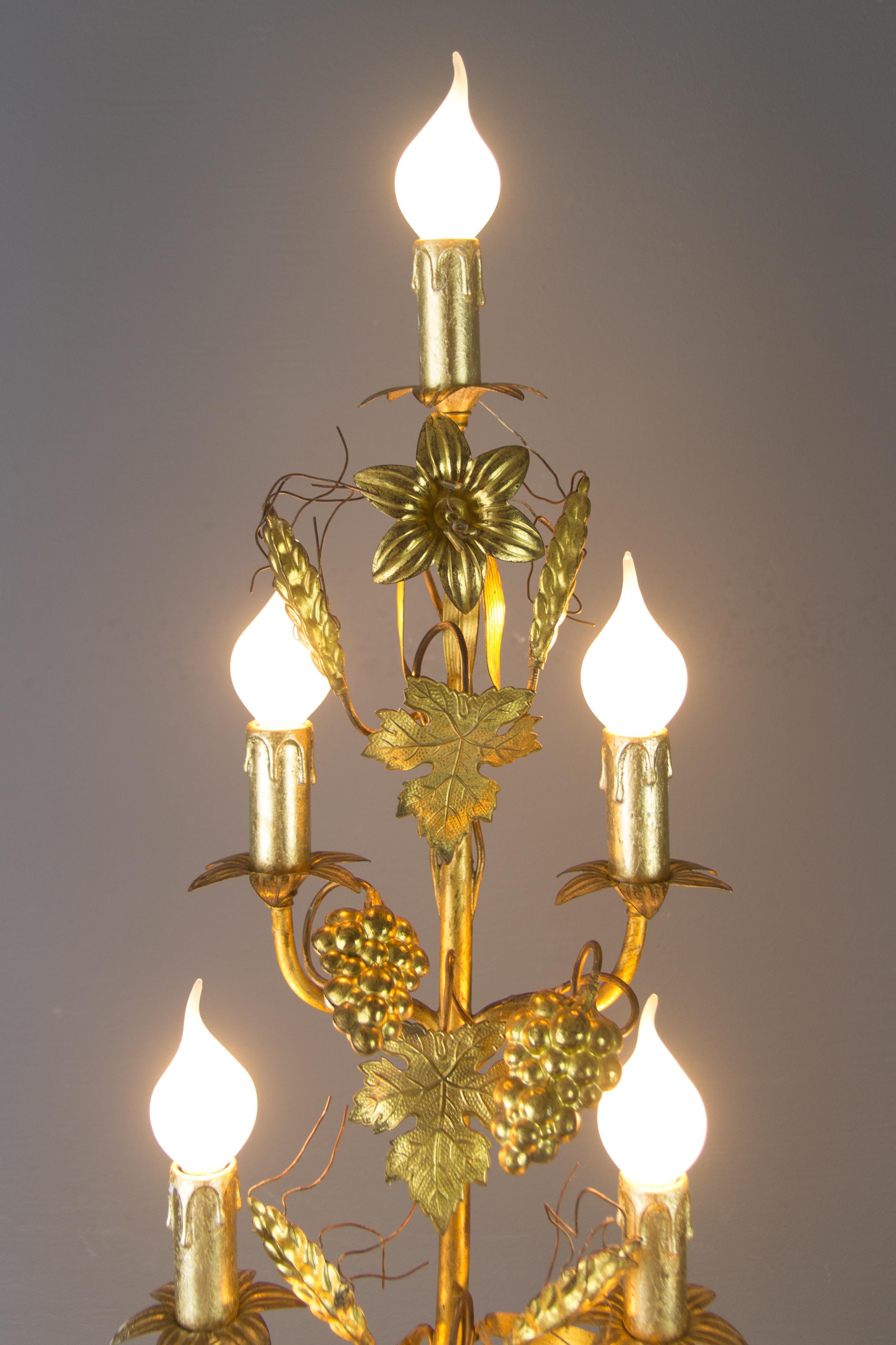 Neunflammiger französischer Kandelaber aus vergoldetem Messing und Bronze, Stehlampe im Angebot 7