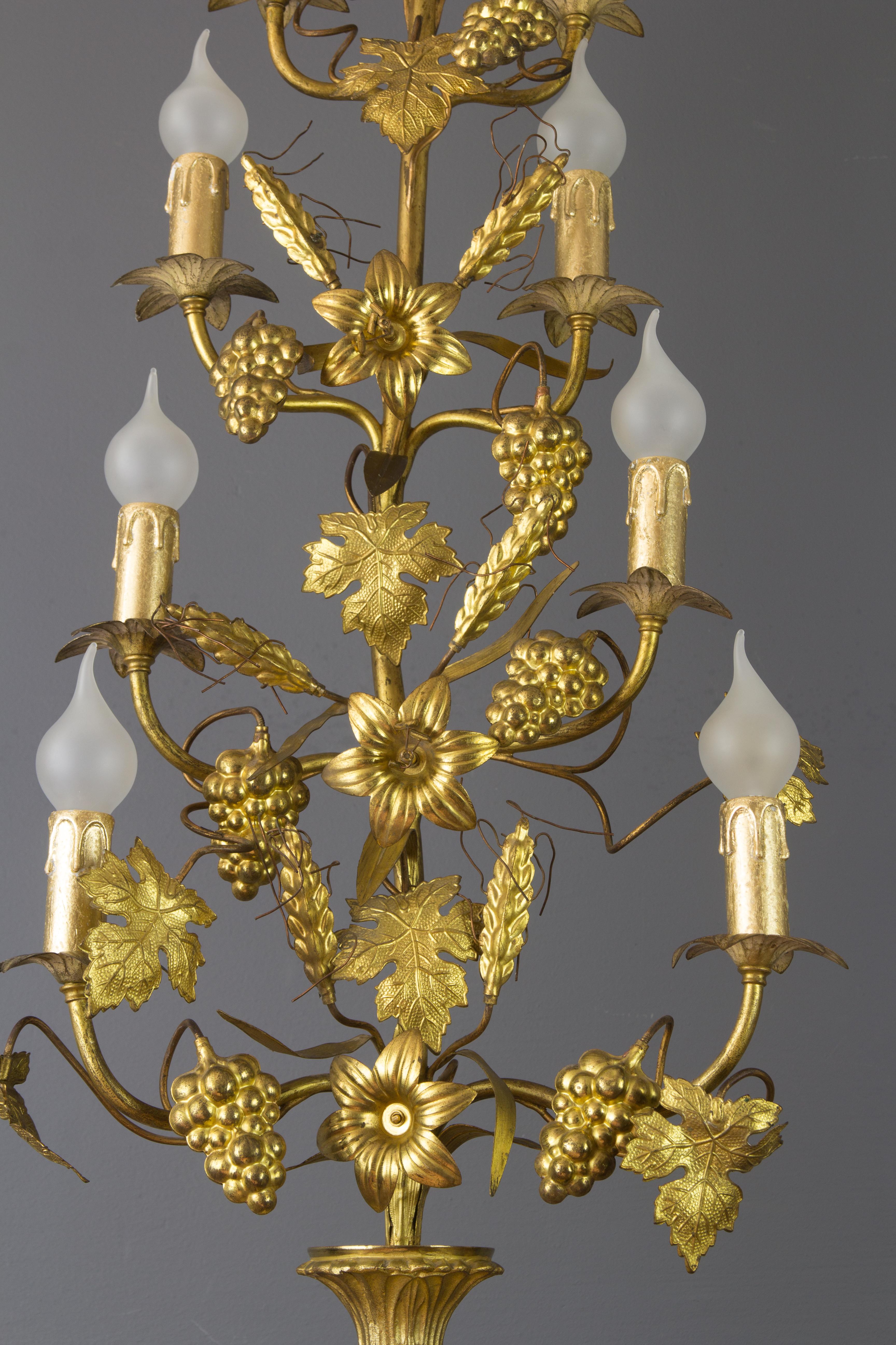 Neunflammiger französischer Kandelaber aus vergoldetem Messing und Bronze, Stehlampe im Angebot 9