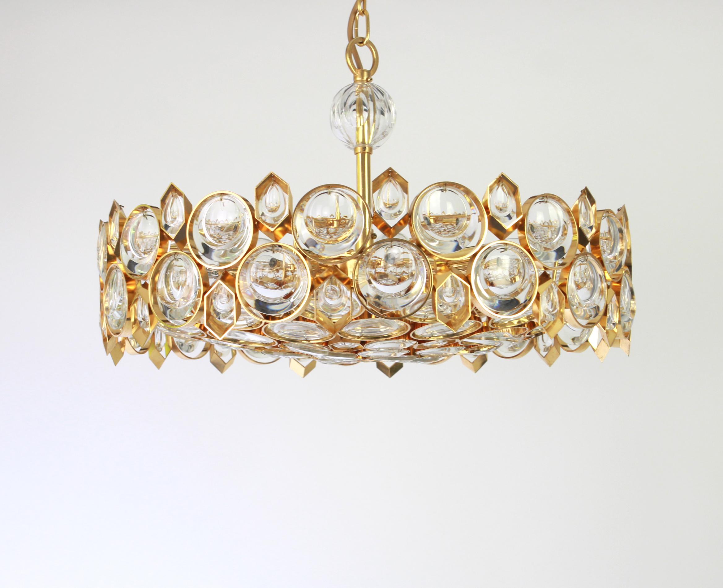 Late 20th Century Gilt Brass and Crystal Chandelier, Sciolari Design by Palwa, Germany, 1970s