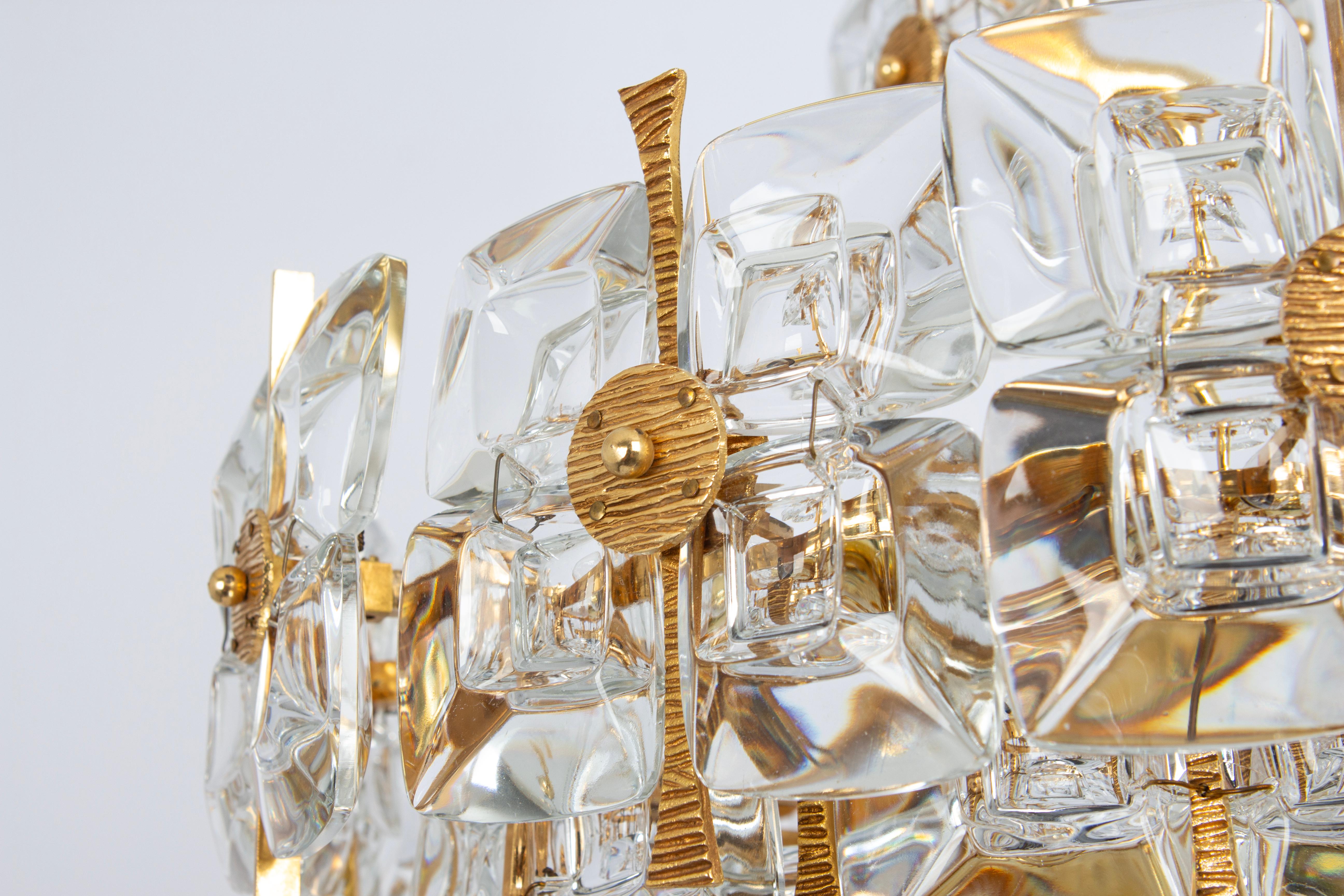 Late 20th Century Gilt Brass and Crystal Chandelier, Sciolari Design by Palwa, Germany, 1970s For Sale
